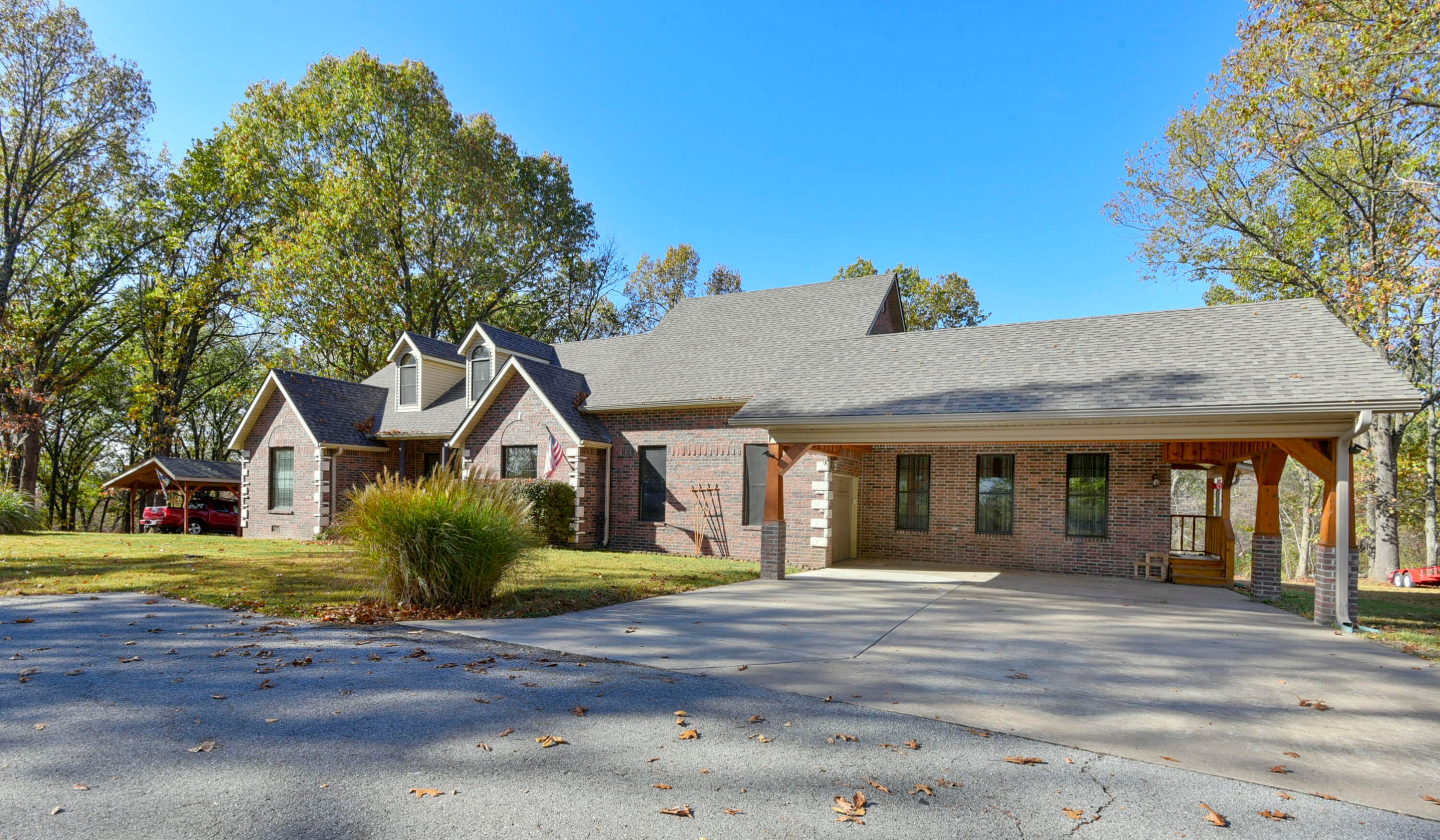 1408 Nottingham Drive — photo