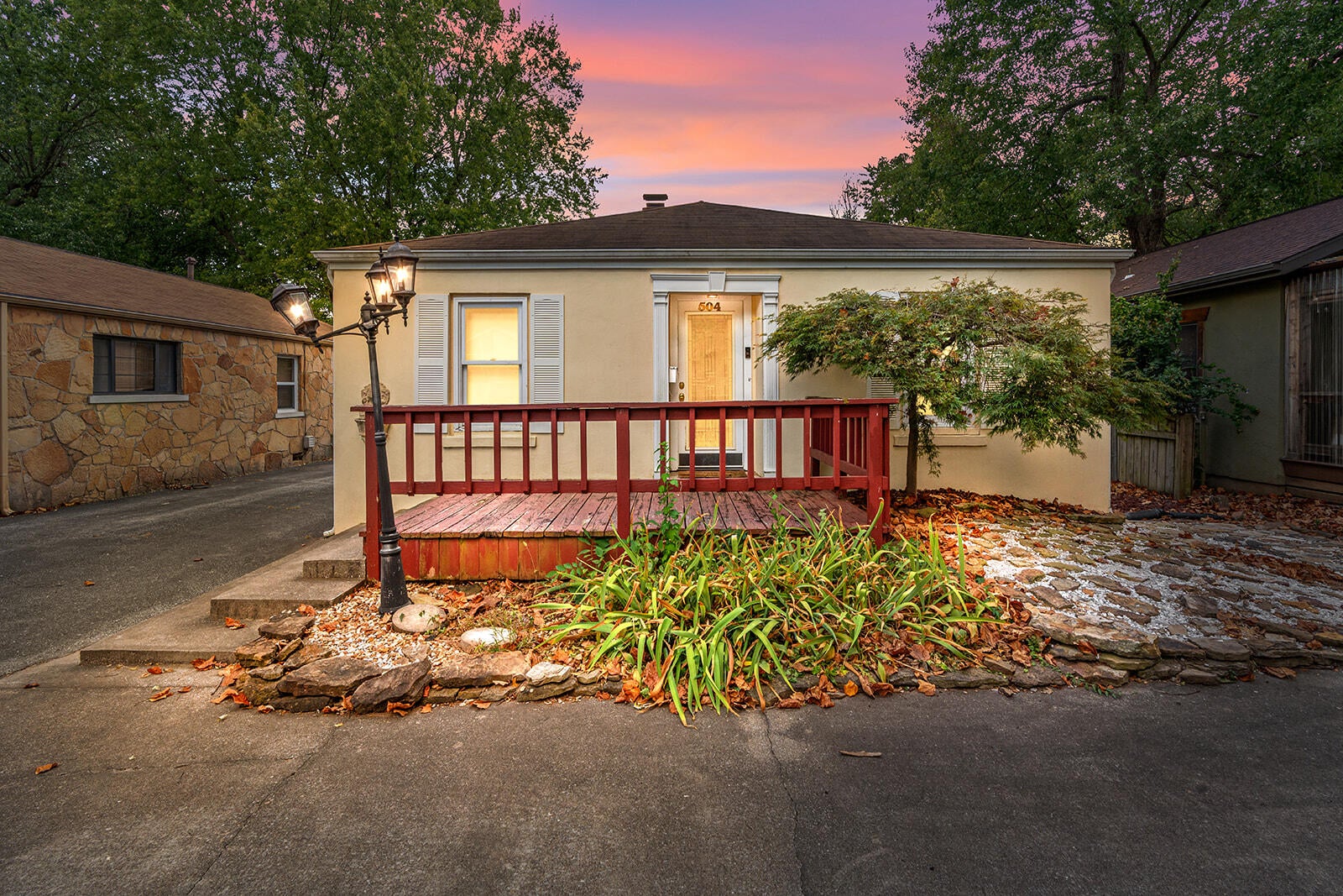 504 E Cozy Street — photo