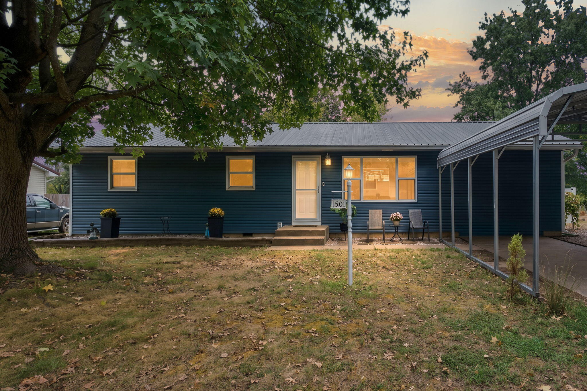 1501 Ford Drive — photo