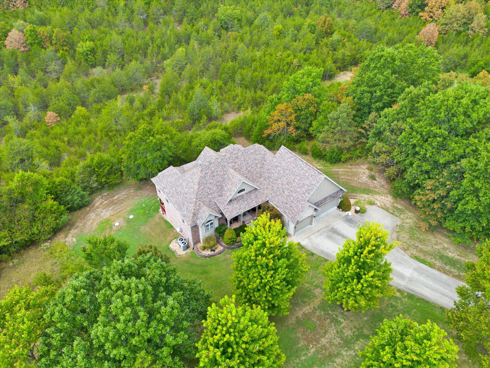 907 Mills Hollow Road — photo