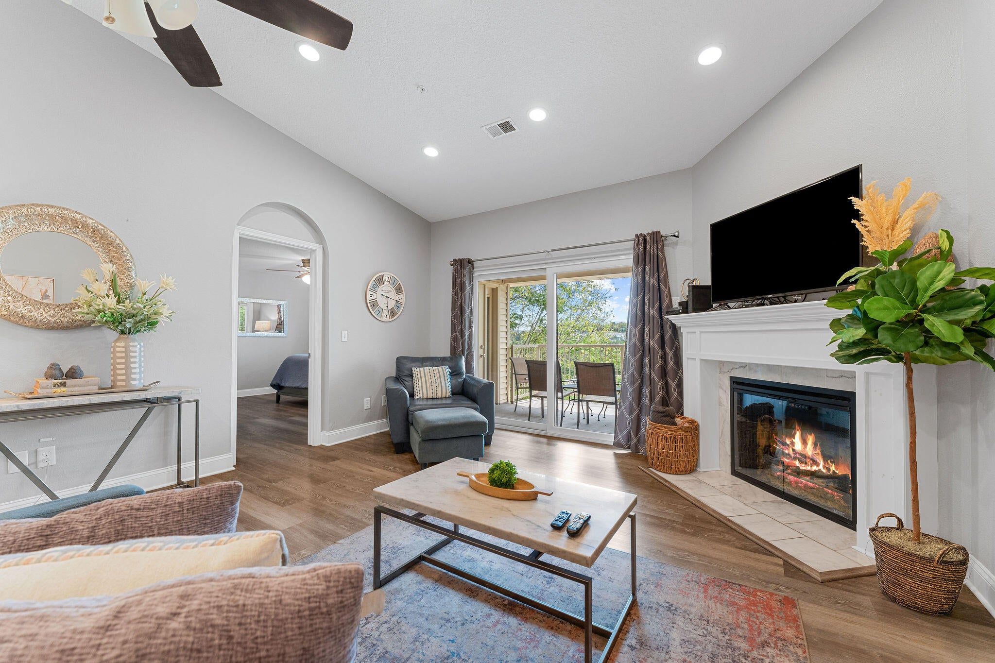 350 S Wildwood Drive # E20 — photo