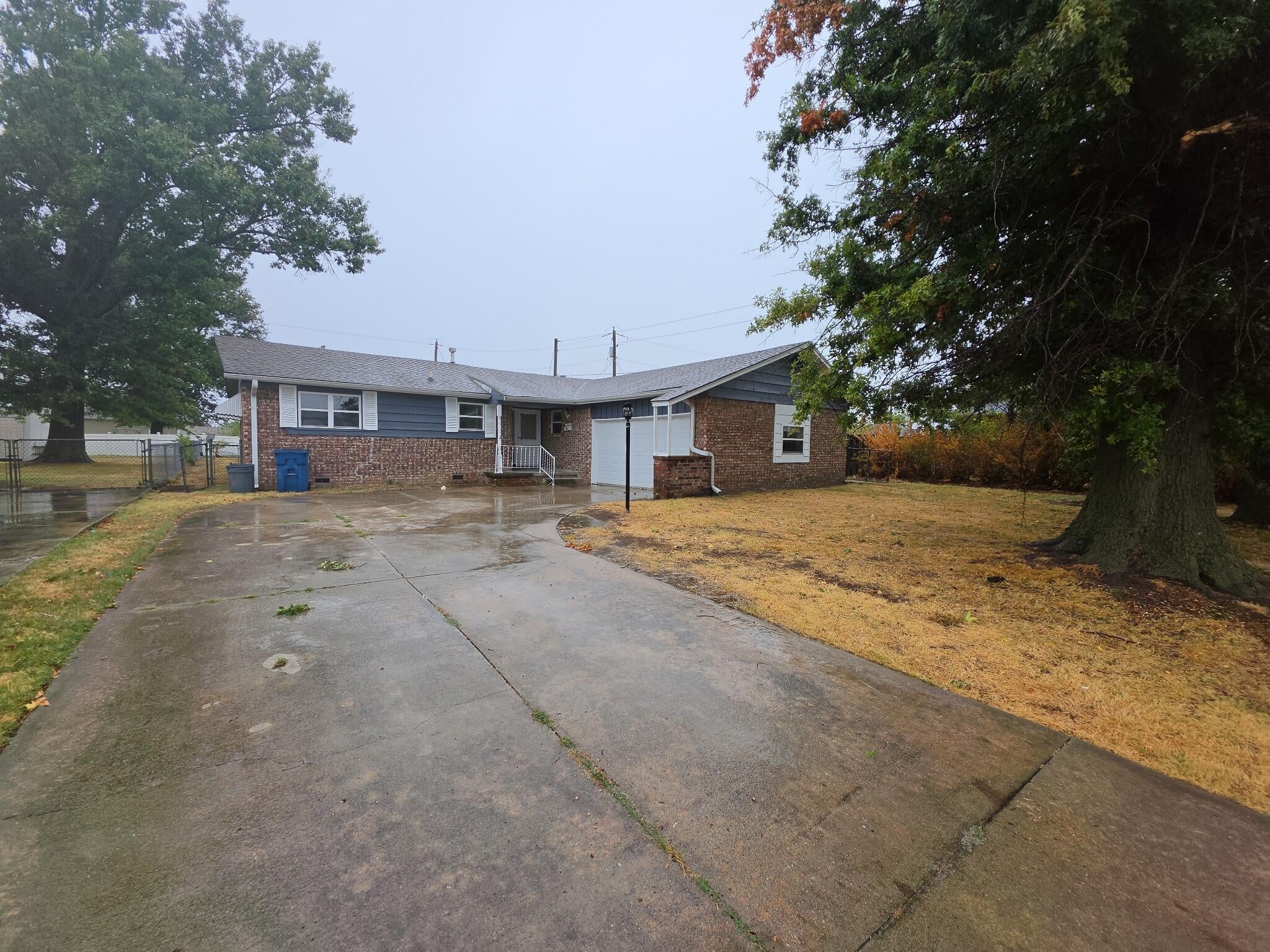 2208 MC Connell Avenue — photo