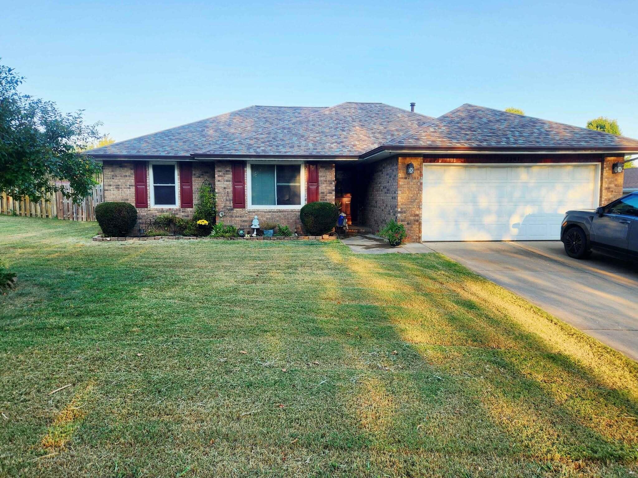 3341 S Palisades Drive — photo