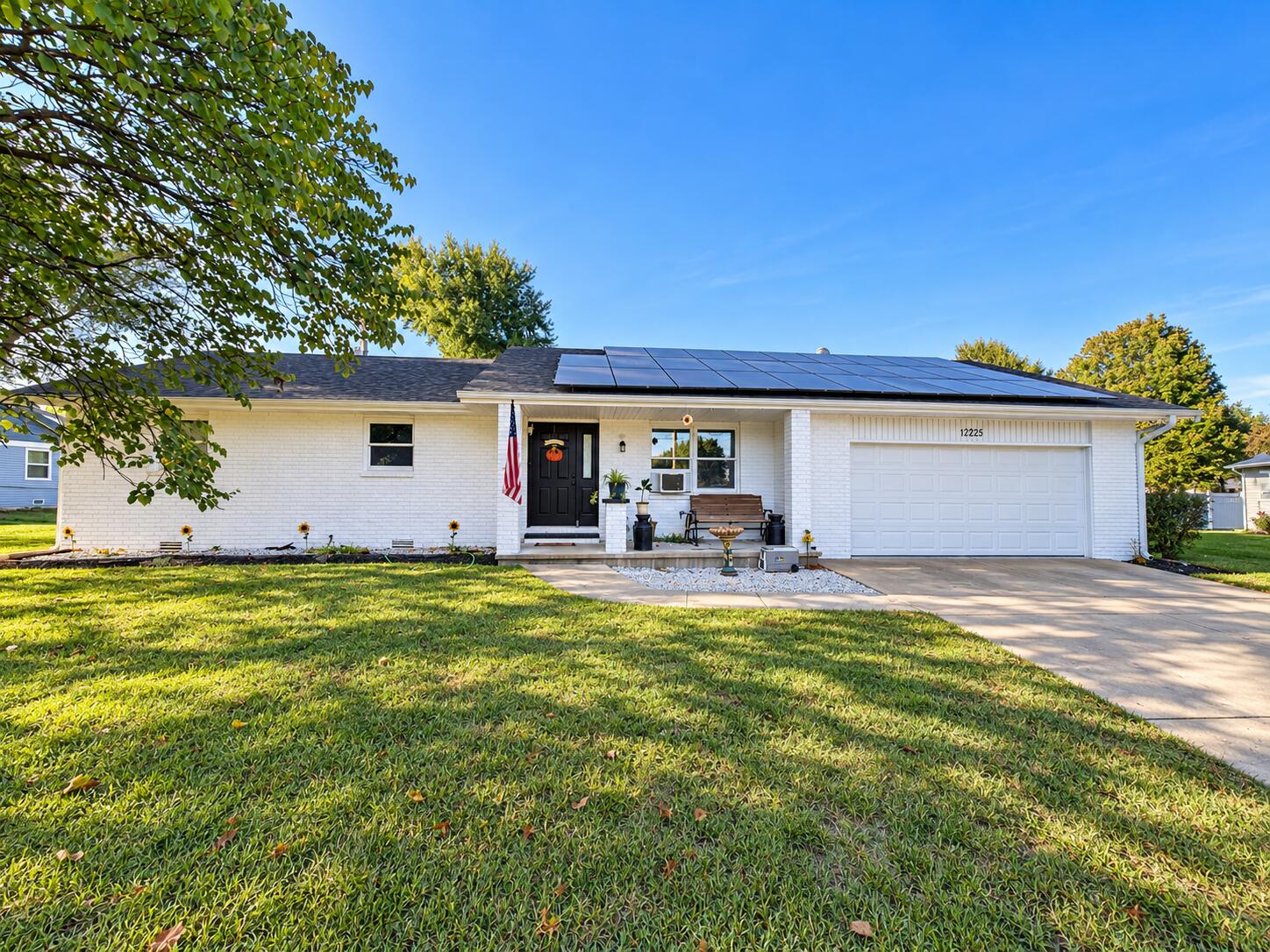 1223 W Locust Street — photo