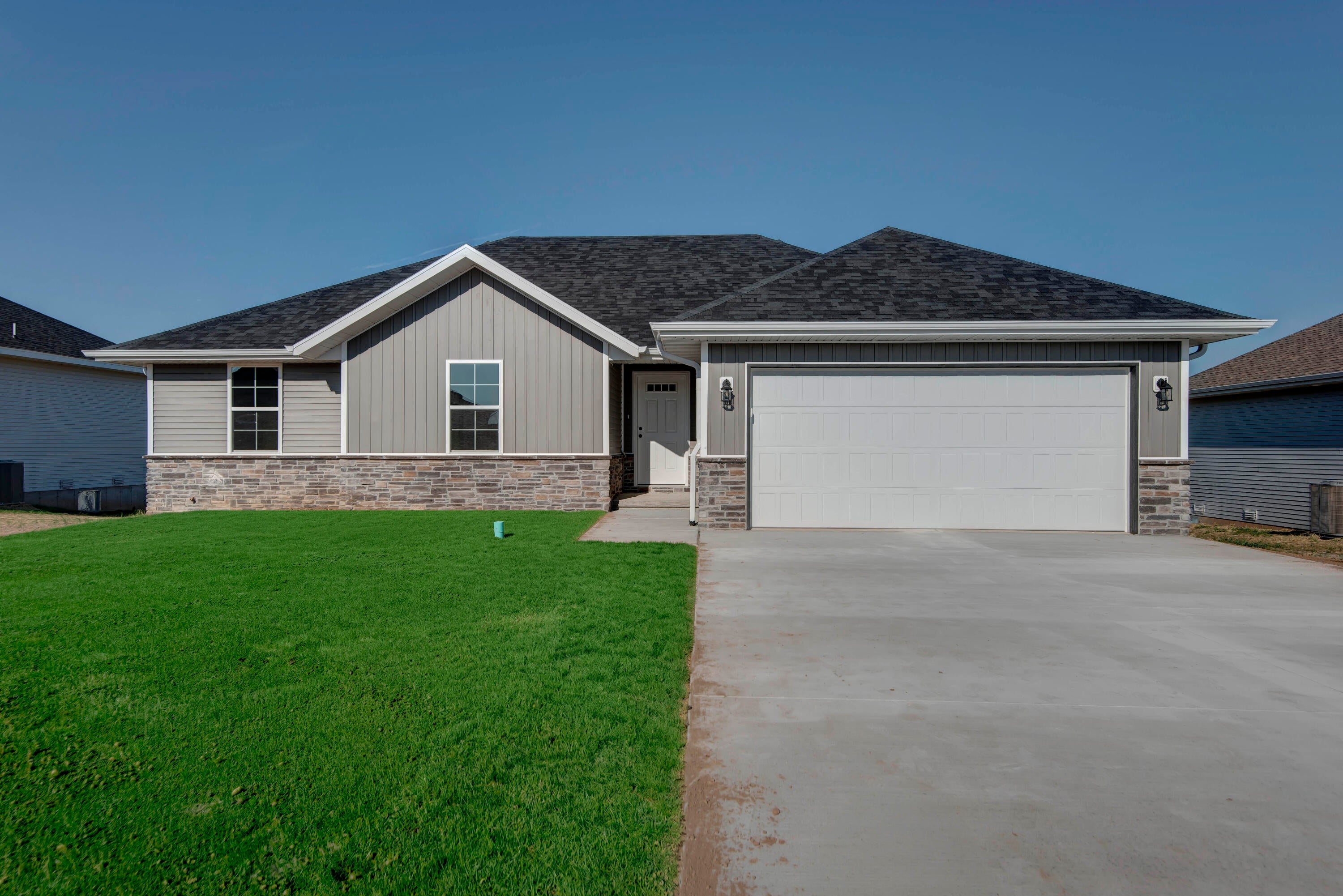 586 Spring Meadow Drive Lot 48 — photo