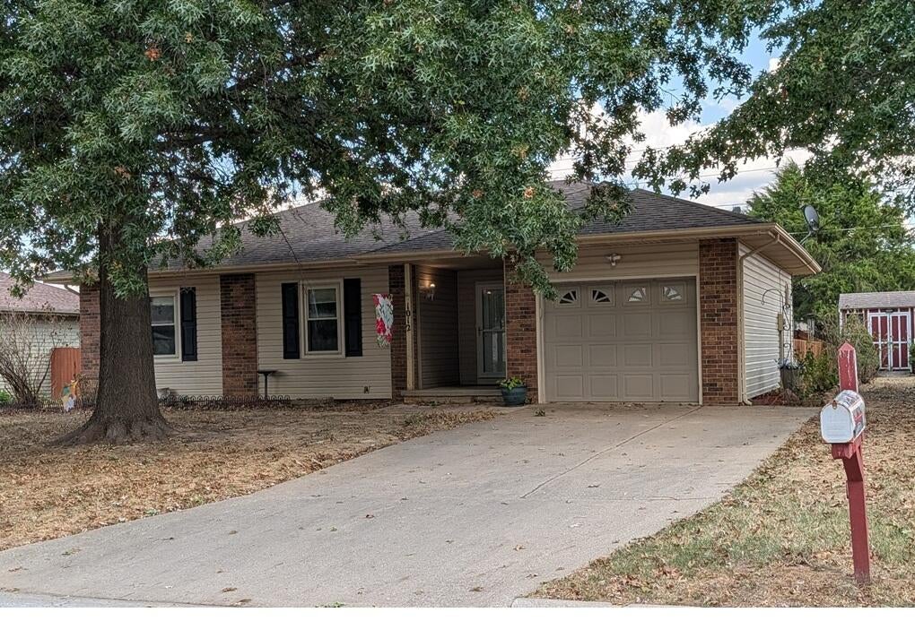 1012 N Walleye Street — photo