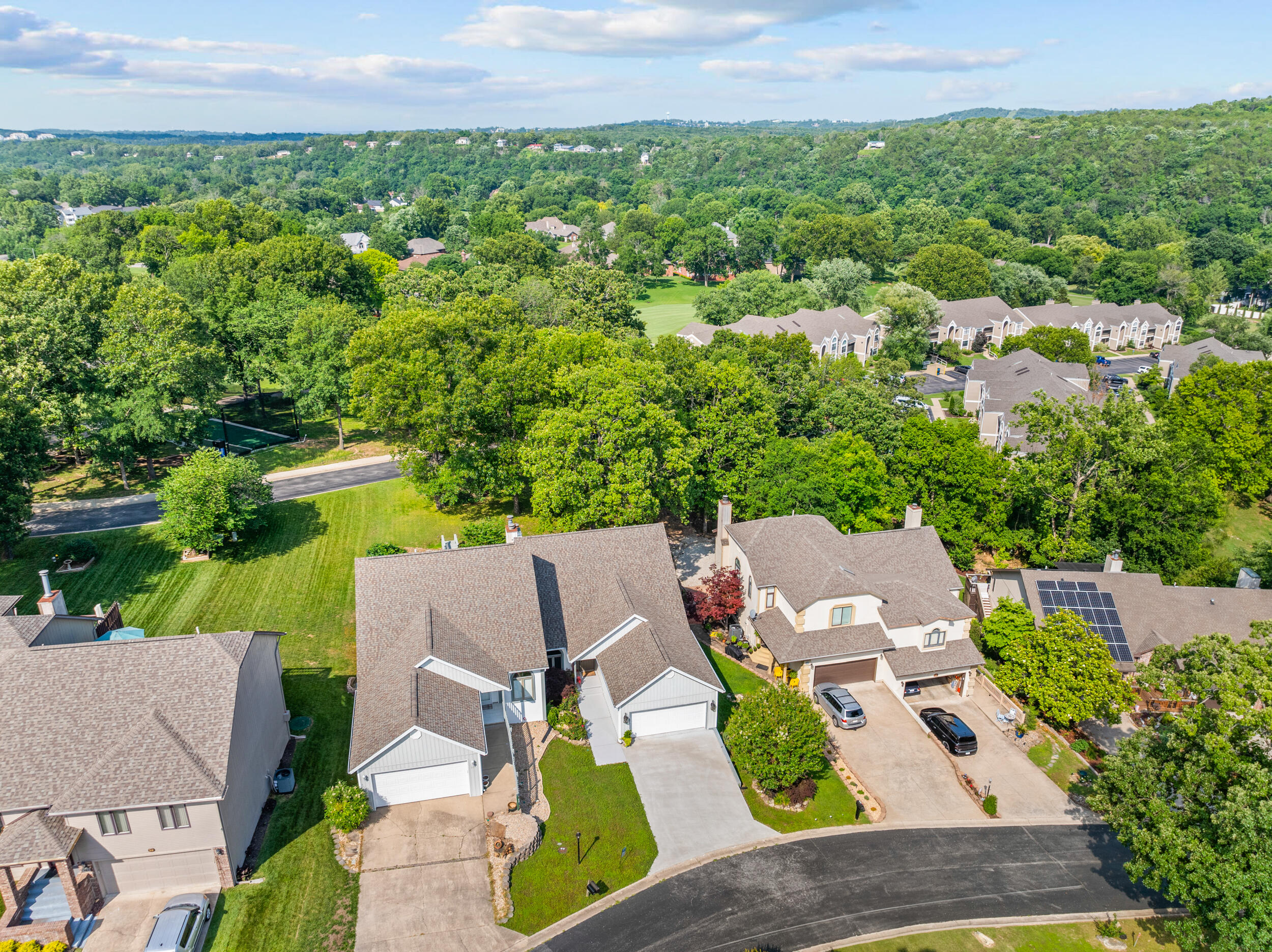 185 Eagle Pointe Drive, Branson, MO 65616 — photo 3