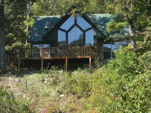 814 Lummis Lane — photo