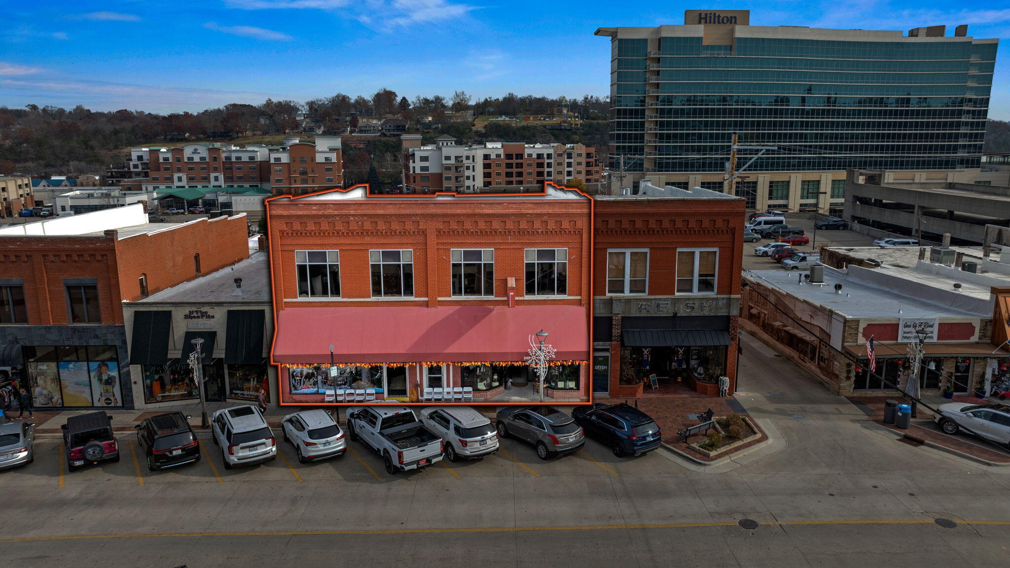 108 S Commercial Street — photo