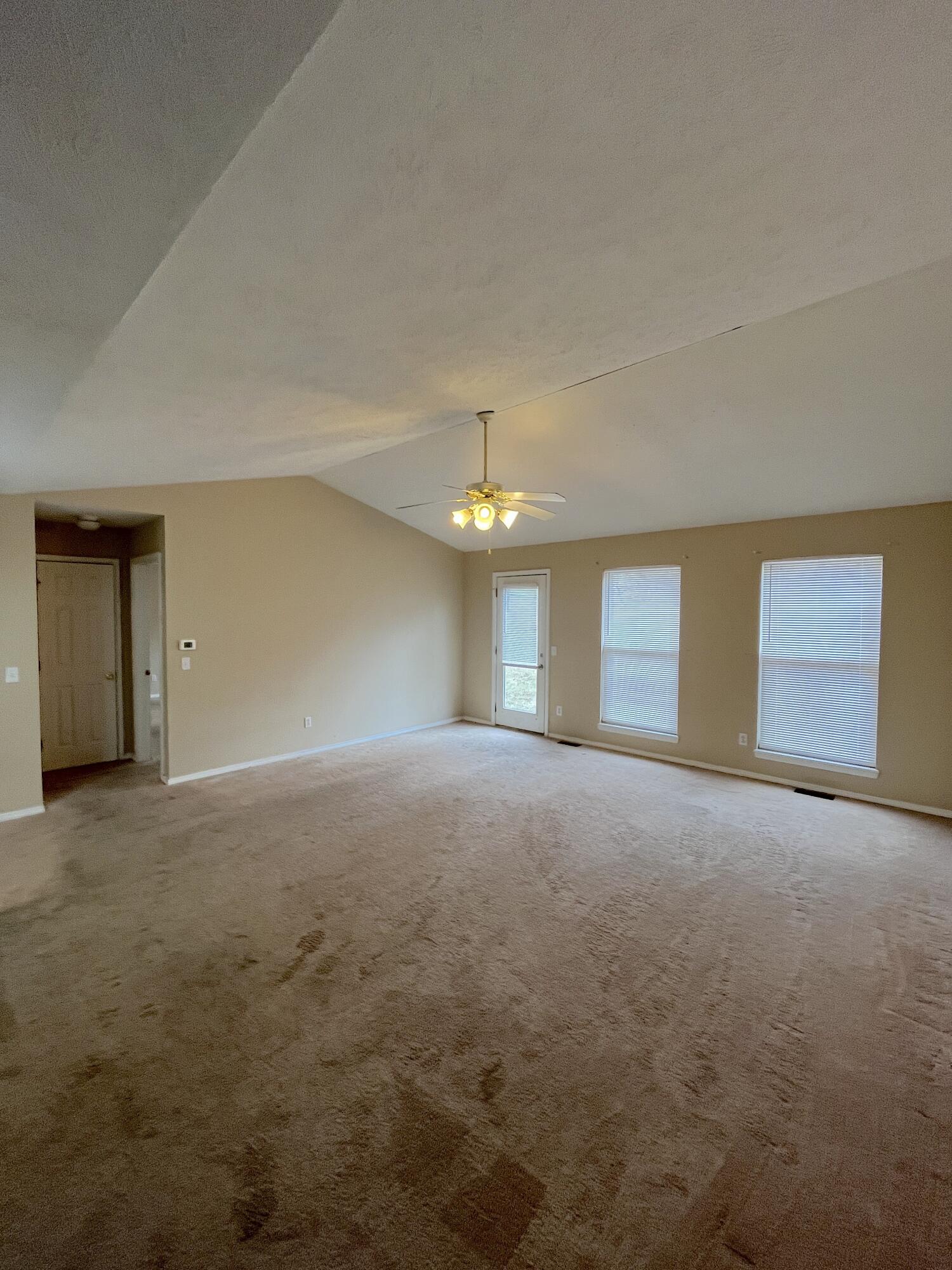 134 Wright Road, Reeds Spring, MO 65737 — photo 2