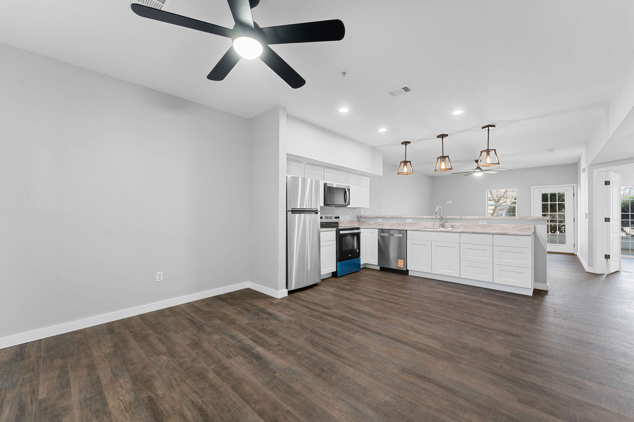 2800 Green Mountain Drive 111 — photo