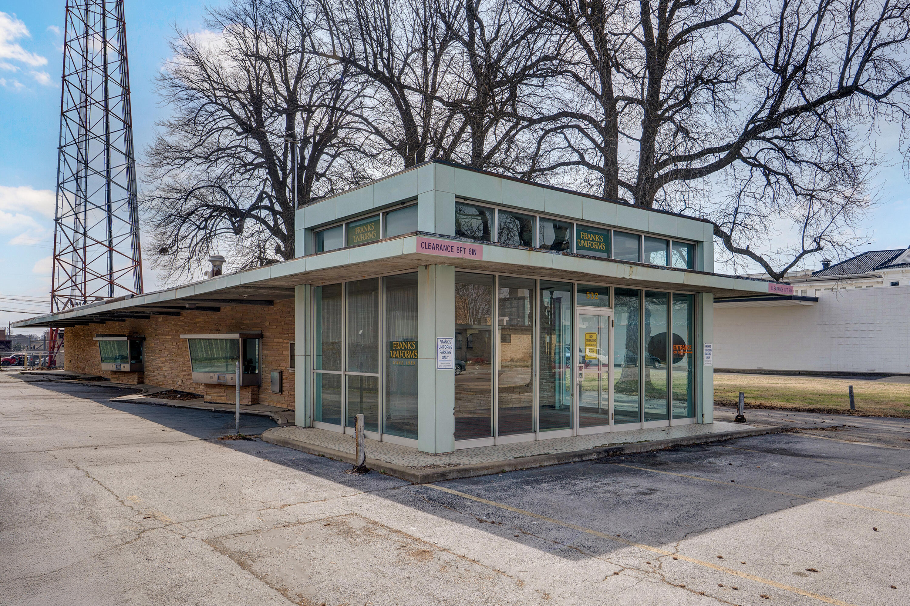 532 E Walnut Street — photo