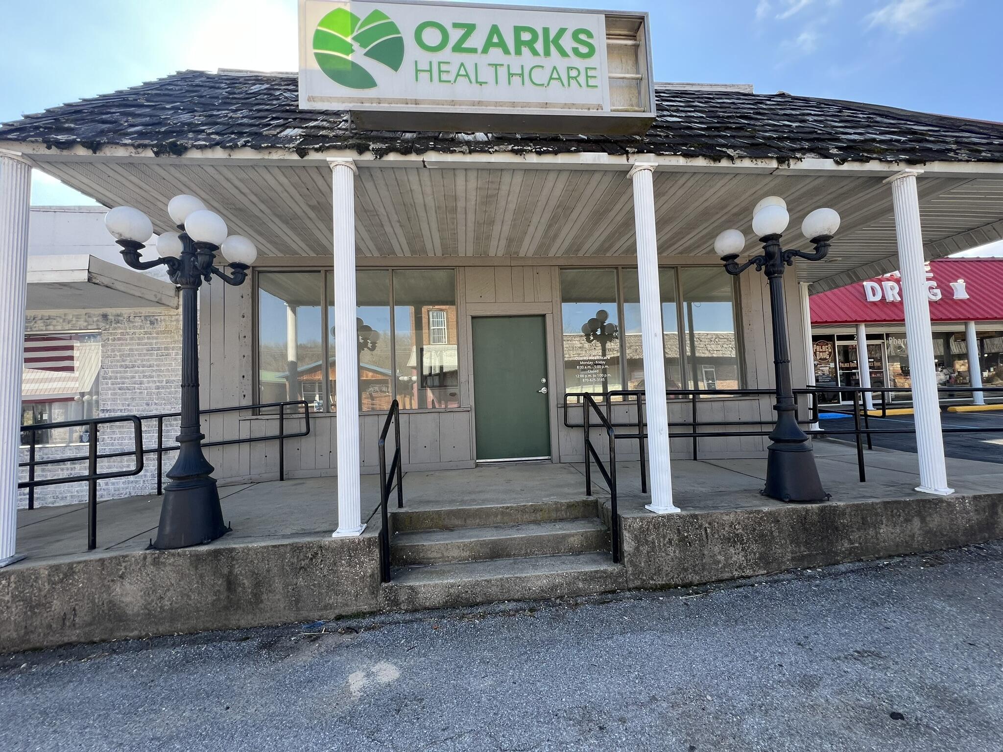 260 Main Street — photo