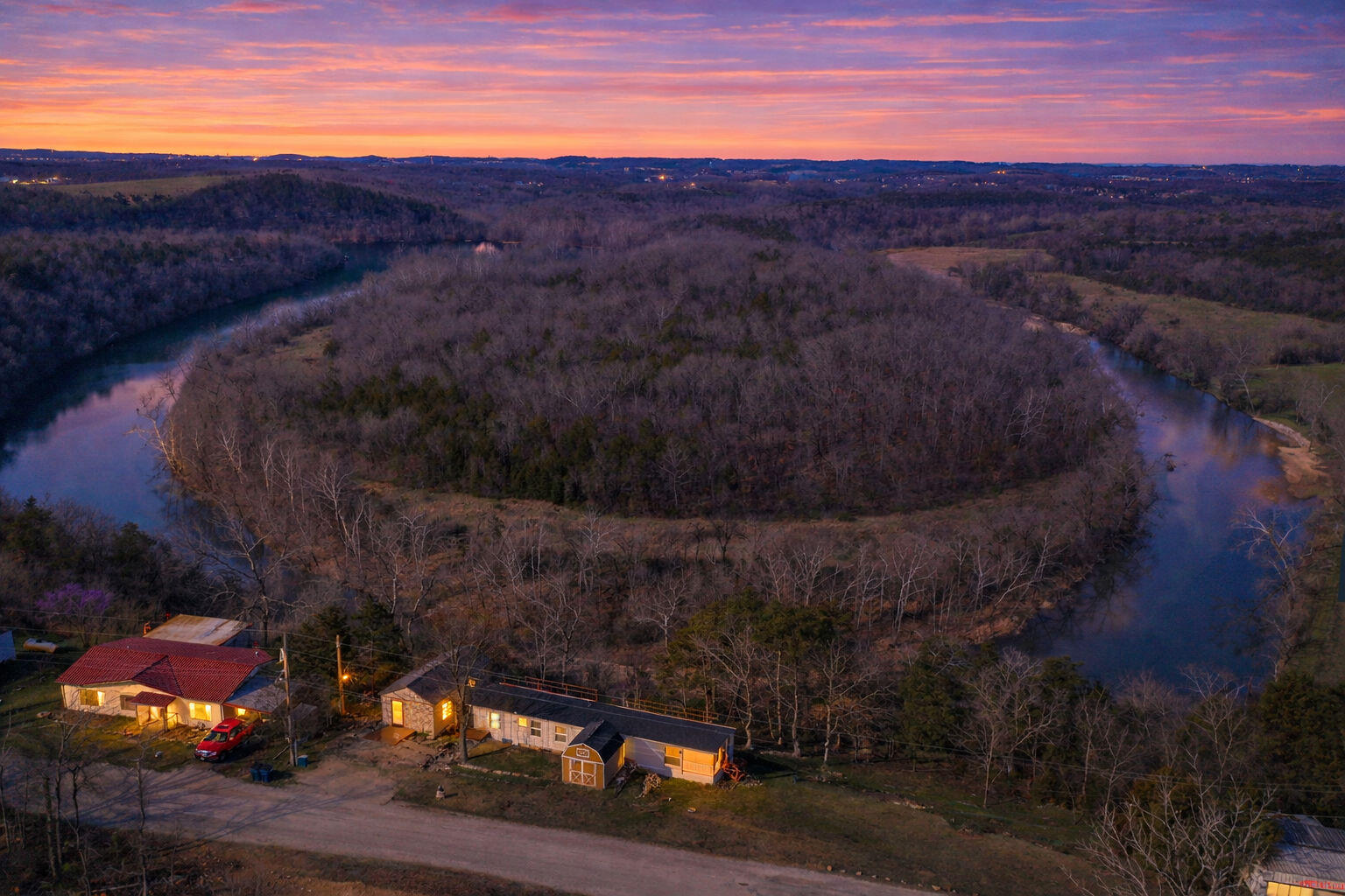 8006 Cliff Drive — photo