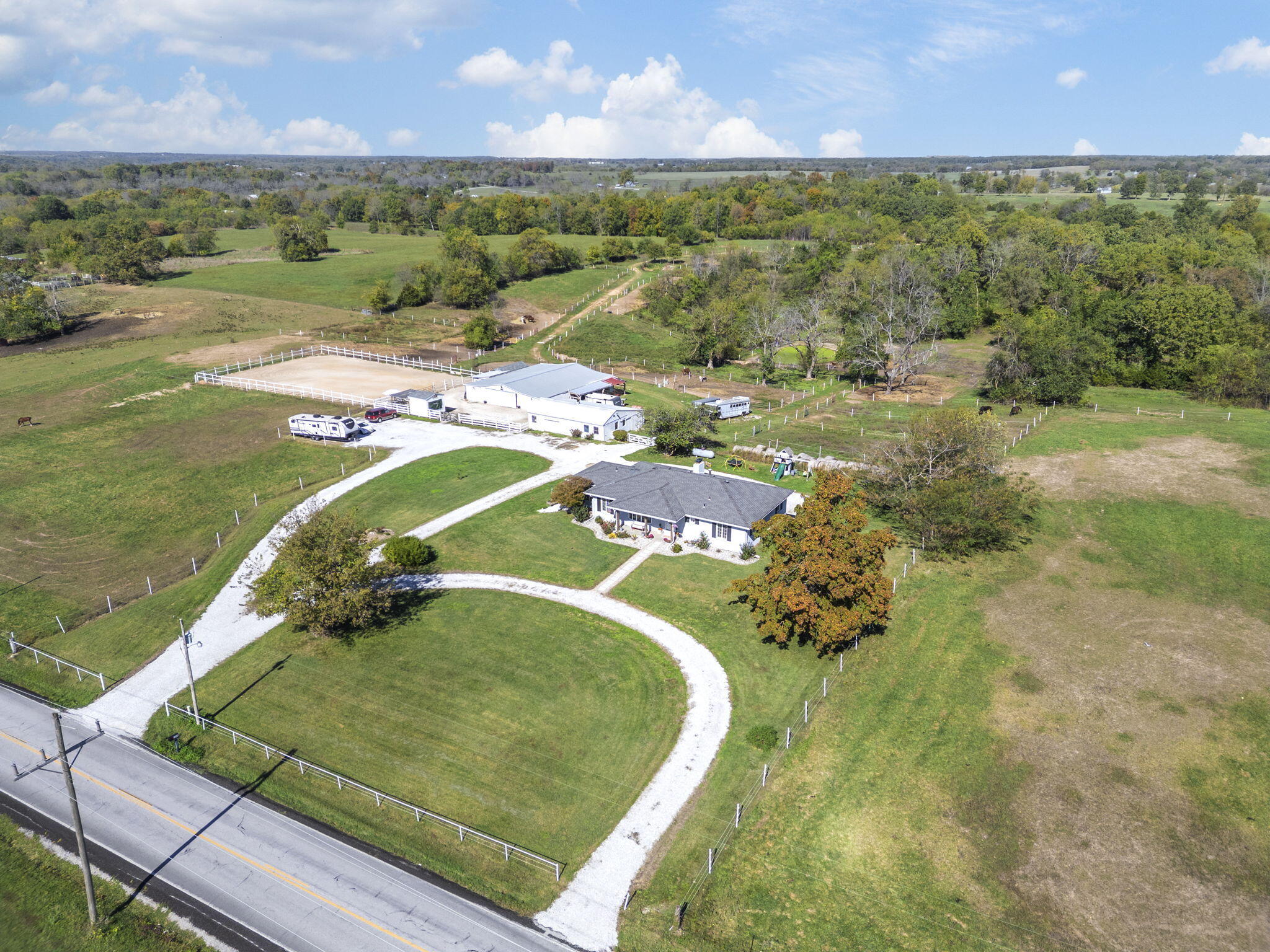 3259 W Farm Rd 60 — photo