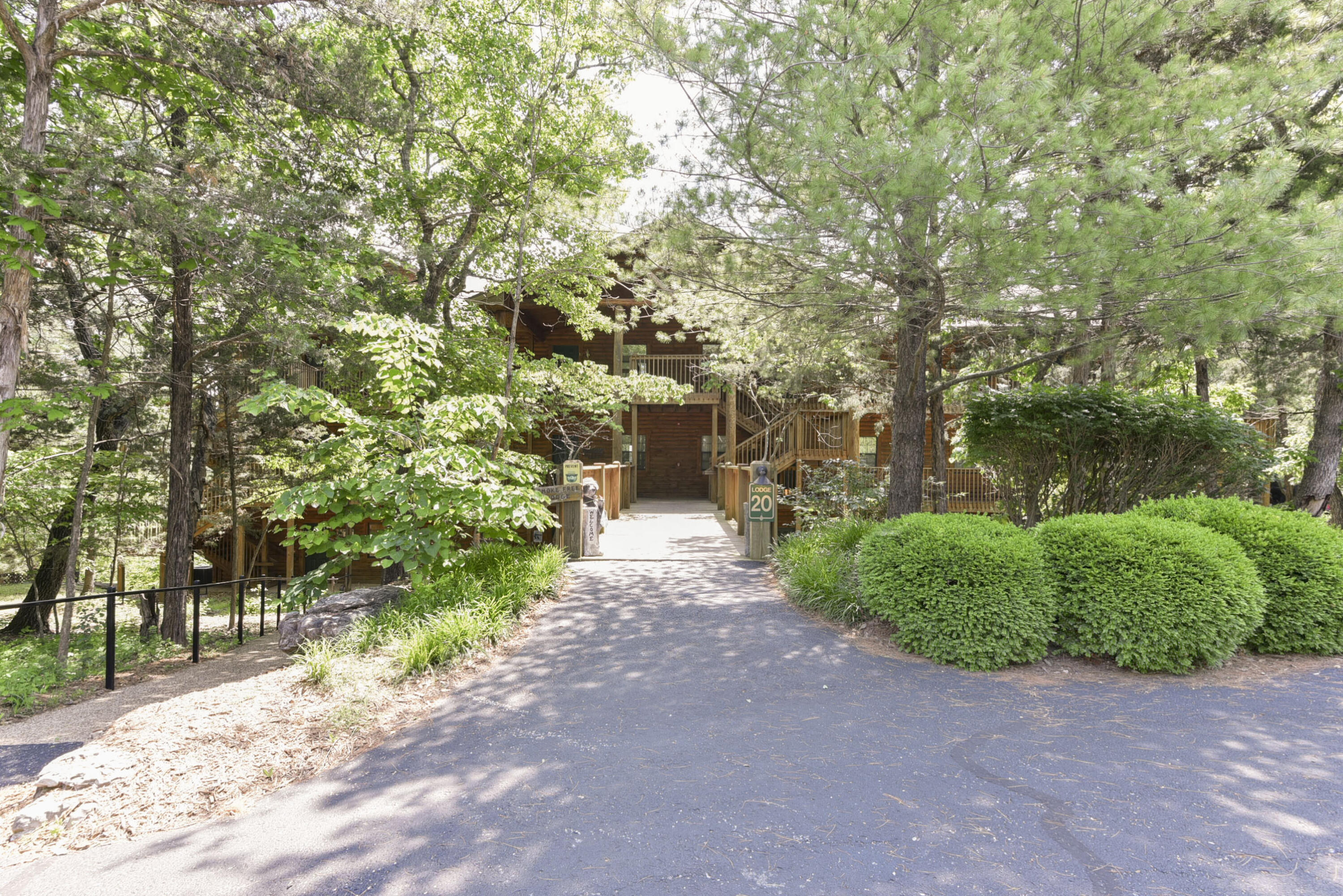 24 Village Trail 2 — photo