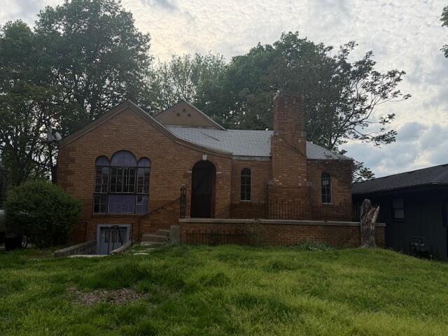 959 S Kickapoo Avenue — photo