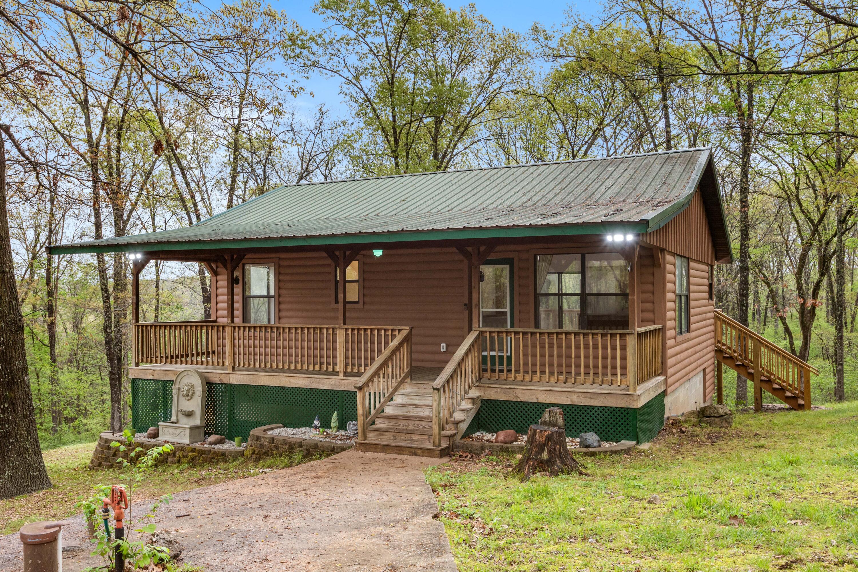 250 Little Road Lane, Reeds Spring, MO 65737 — photo 2