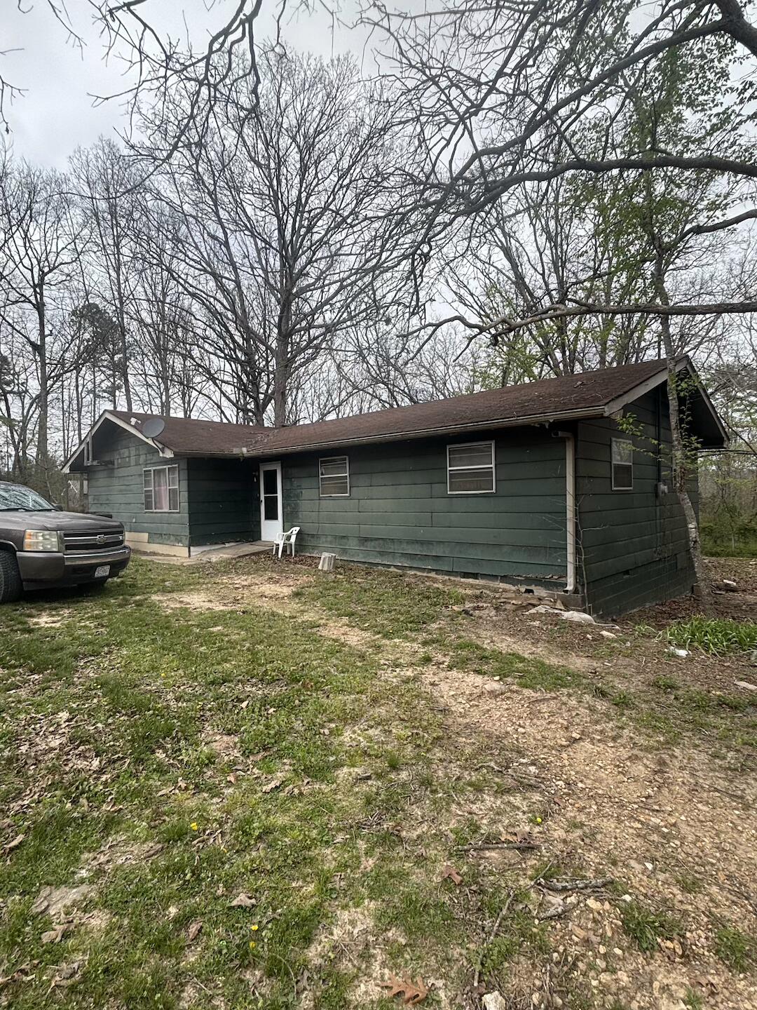 17187 Edgewood Road — photo