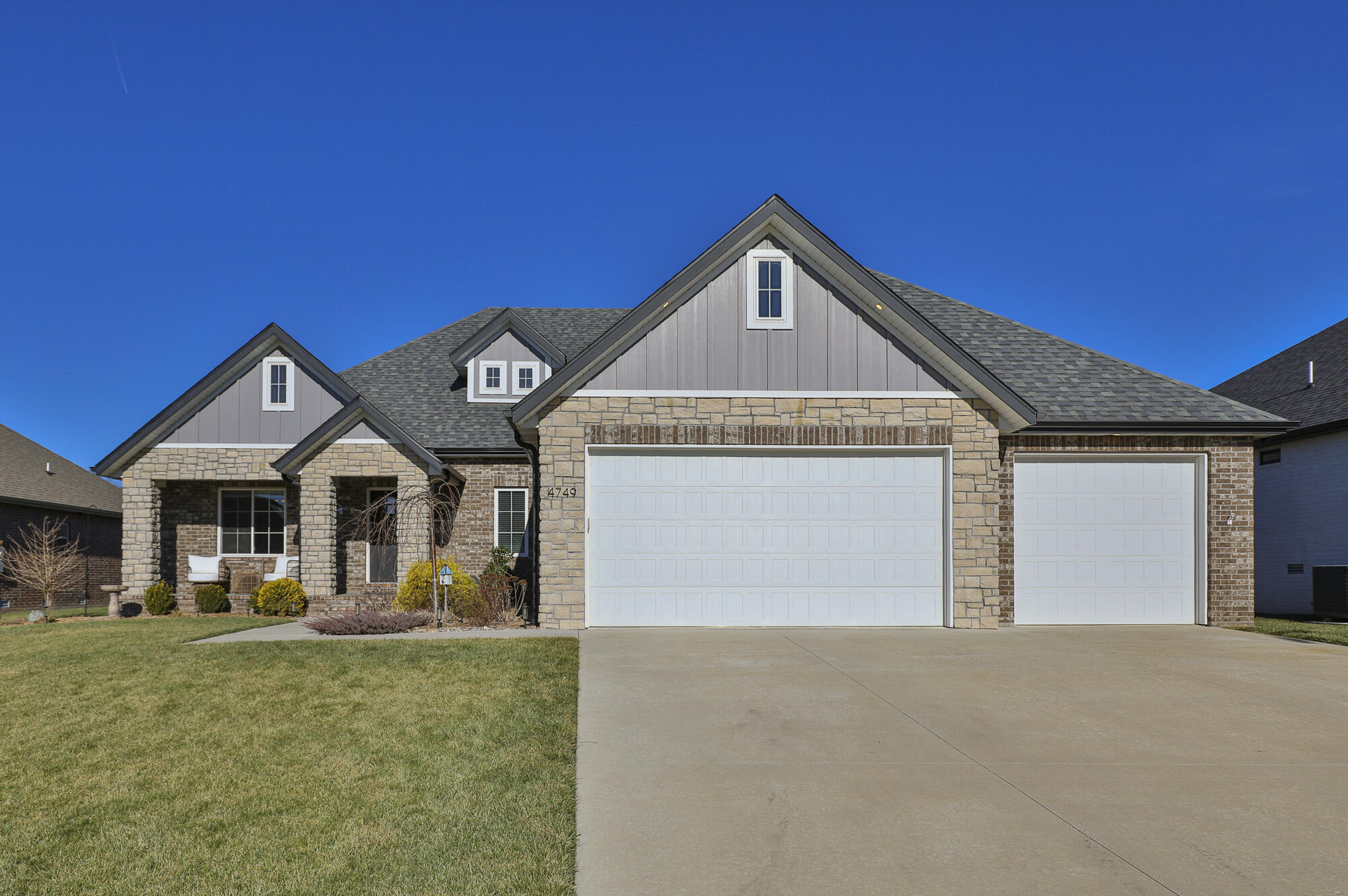 4749 E Rutherford Street, Springfield, MO 65802
