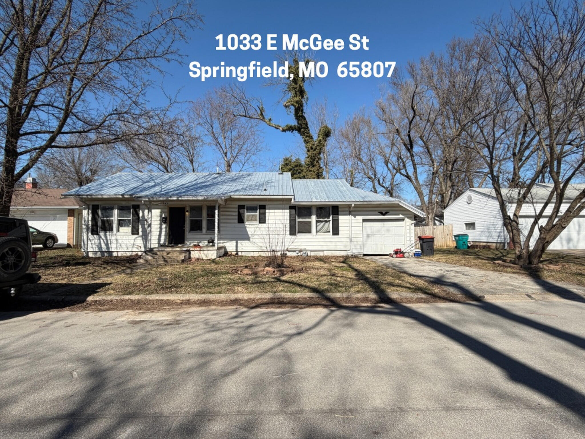 1033 E Mcgee Street — photo