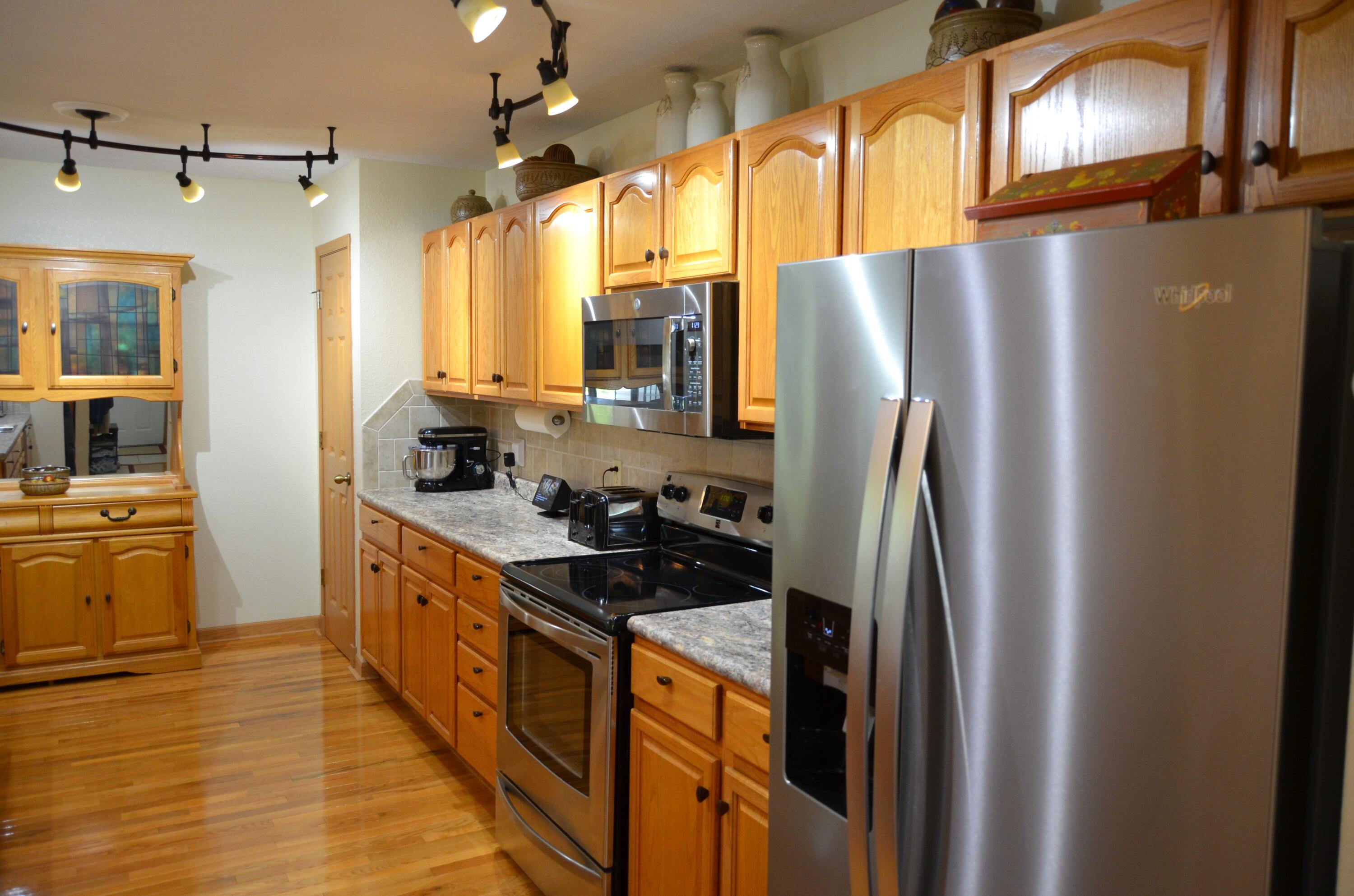 200 Micahs Crossing, Reeds Spring, MO 65737 — photo 3