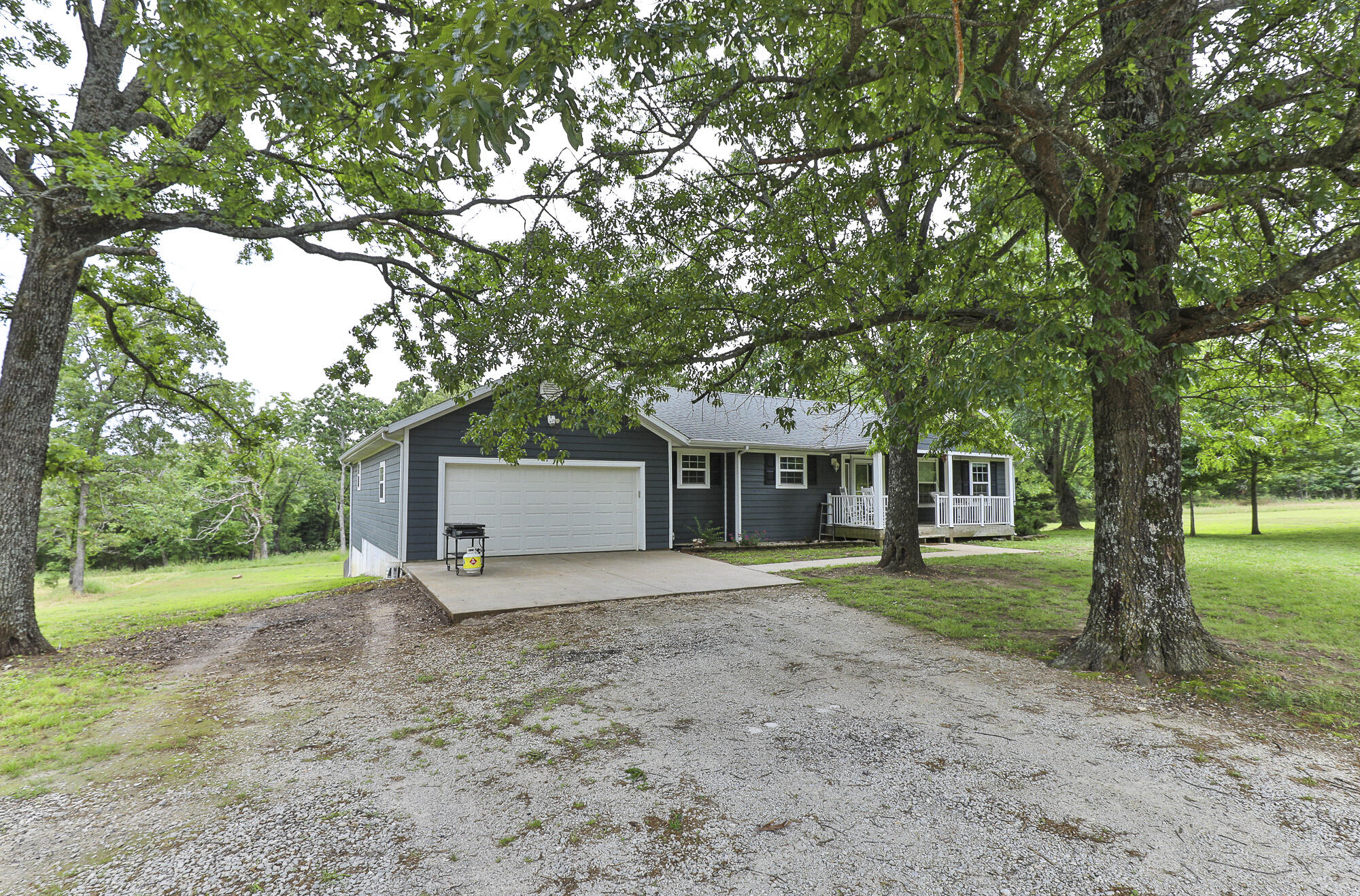 778 E Dade 52, Greenfield, MO 65661 — photo 3