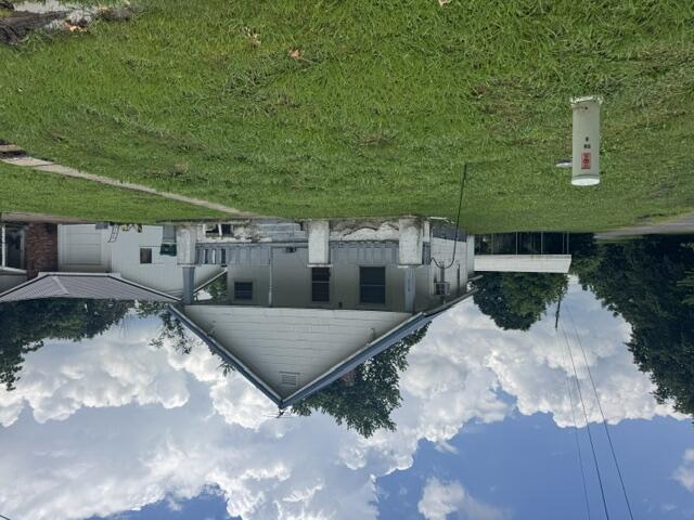 310 N Davis Street — photo