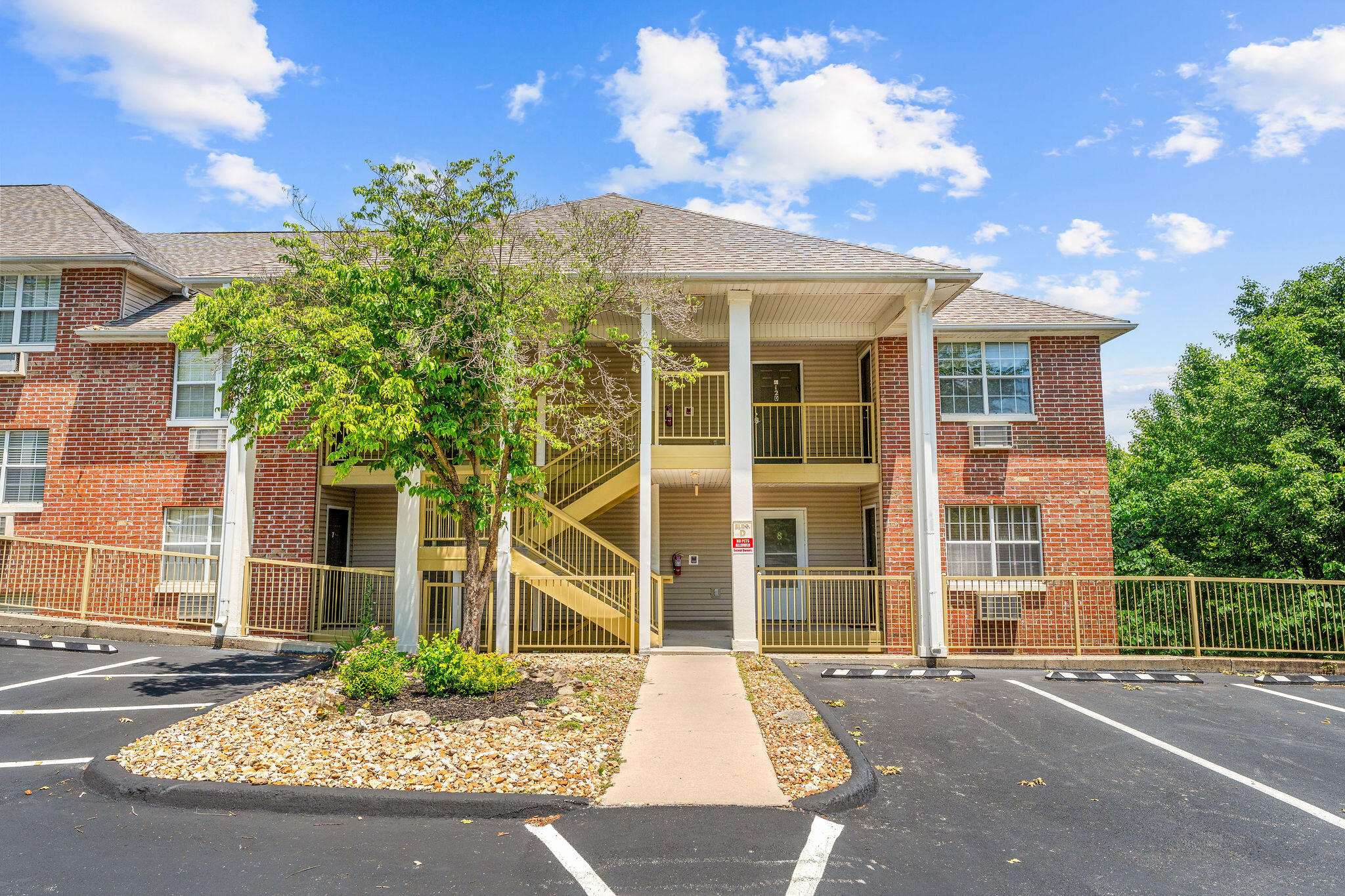 200 Golf View Drive 12 — photo