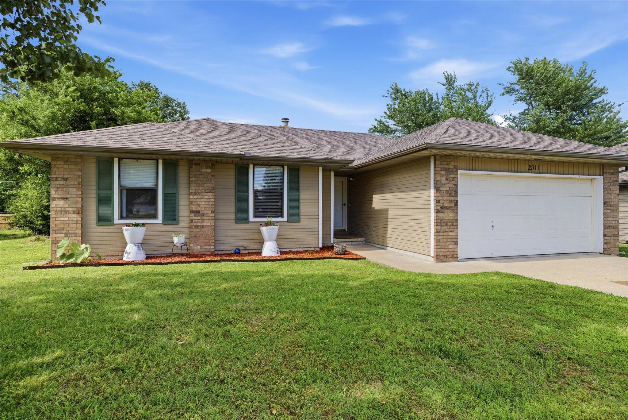 2311 W Roxbury Street, Springfield, MO 65807 — photo 2