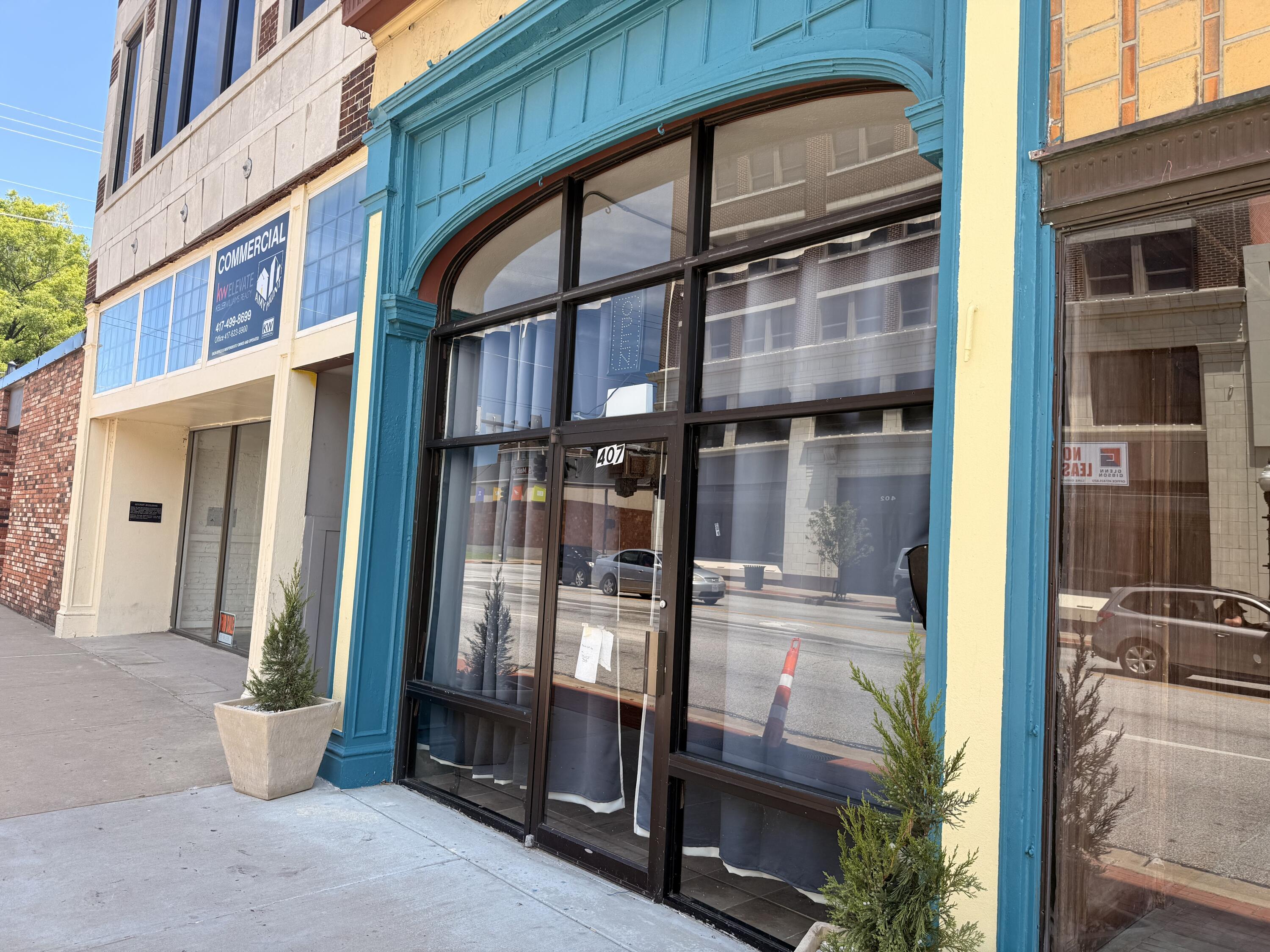 407 S Main Street — photo
