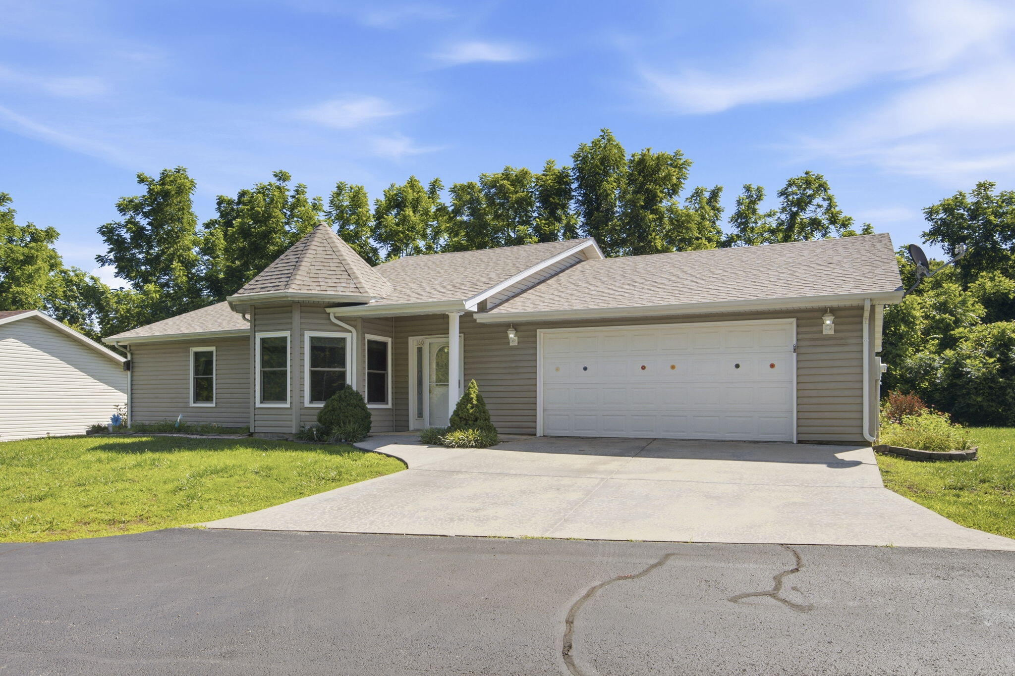 160 Starrville Lane, Reeds Spring, MO 65737 — photo 3