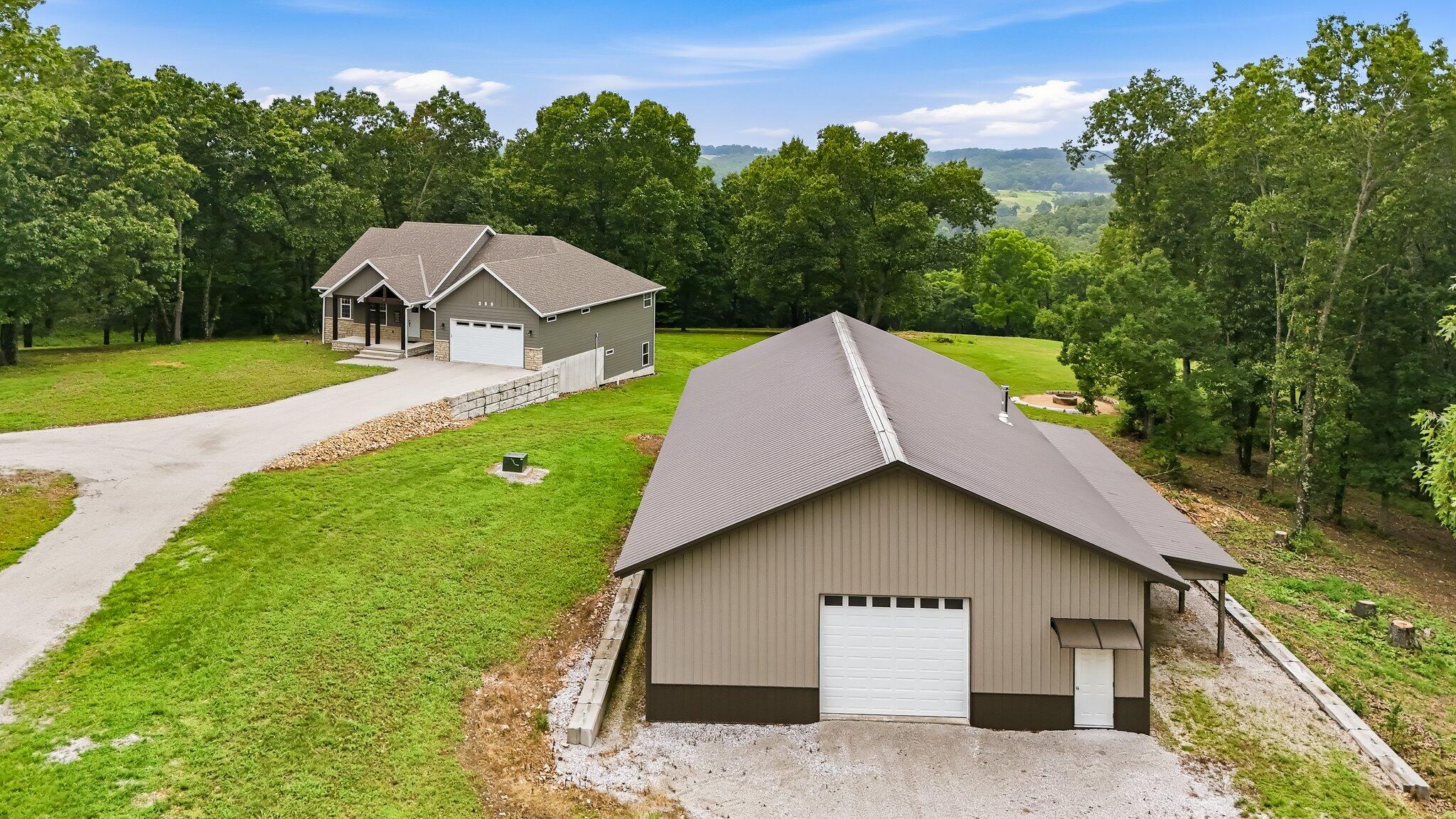 368 Regal Heights Lane — photo