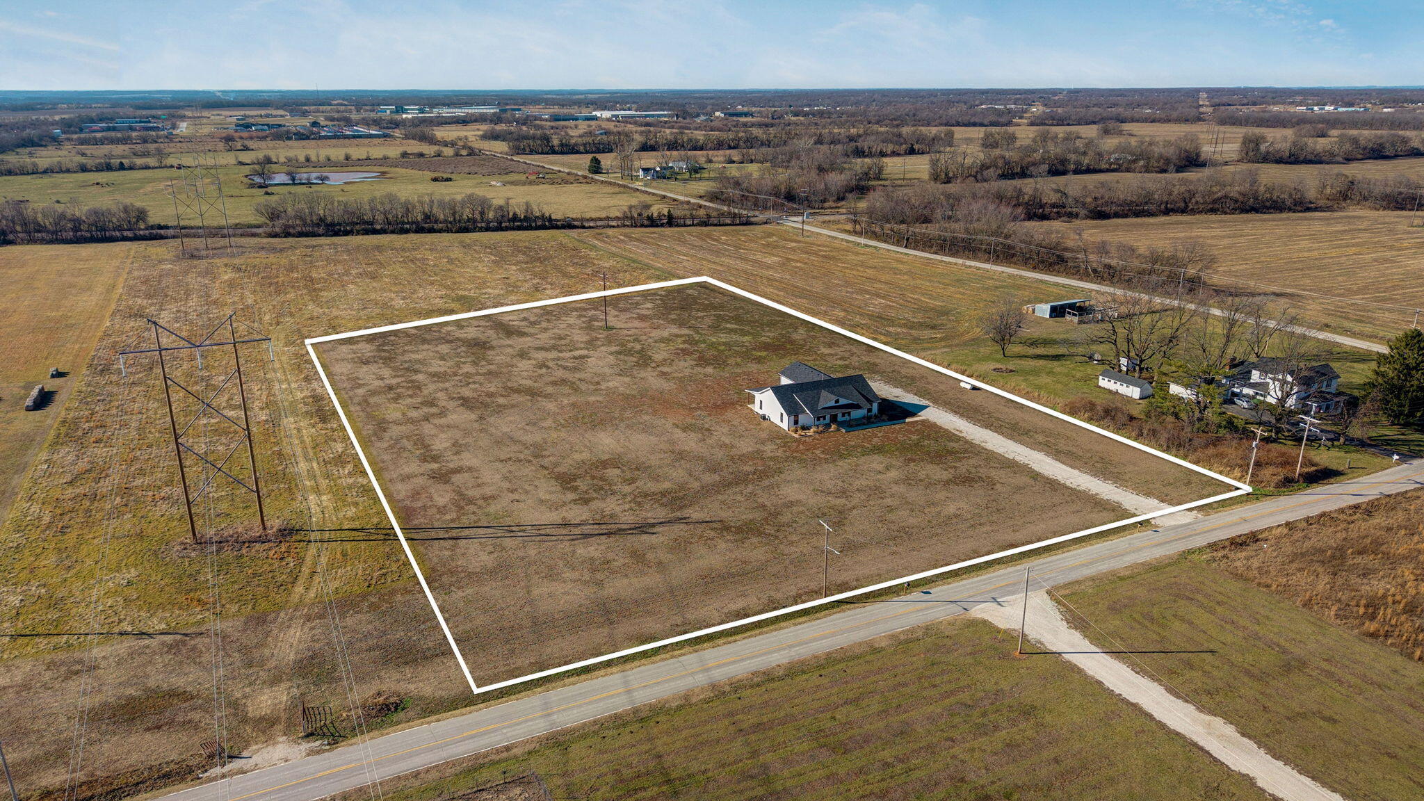 1883 S Farm Rd 107, Springfield, MO 65802 — photo 3