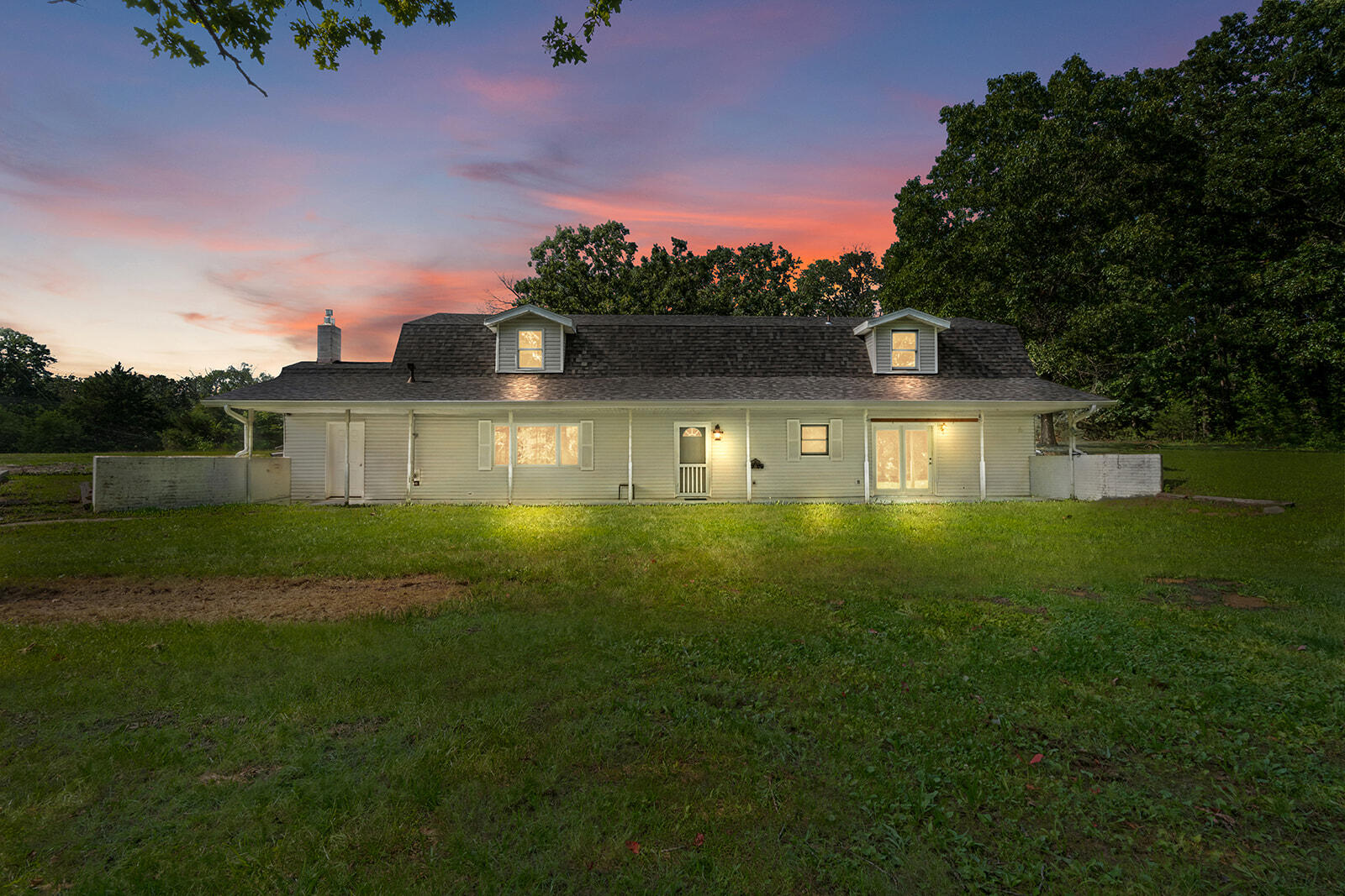 363 Villa Drive — photo