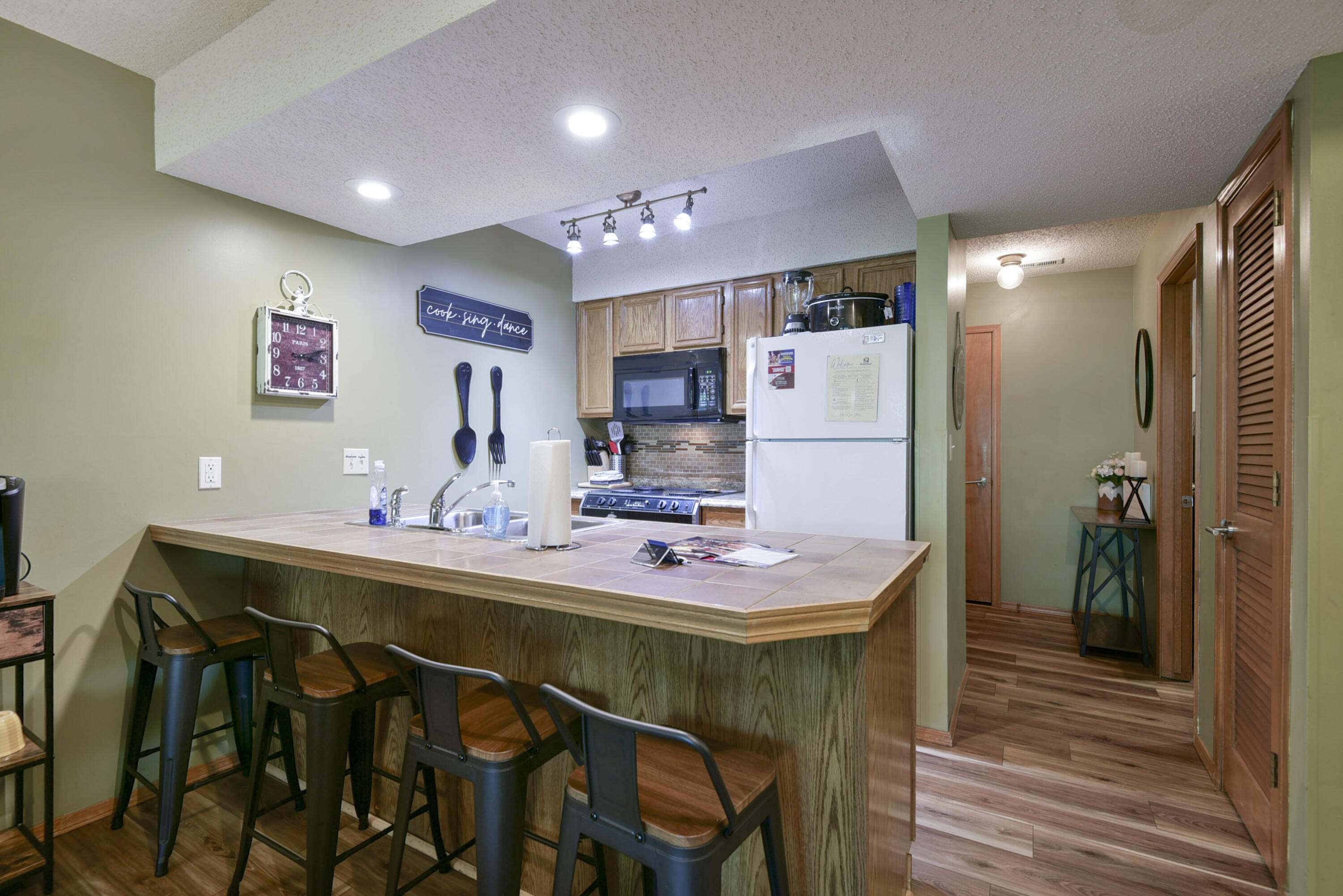Home in Branson West, MO 65737 — photo 3