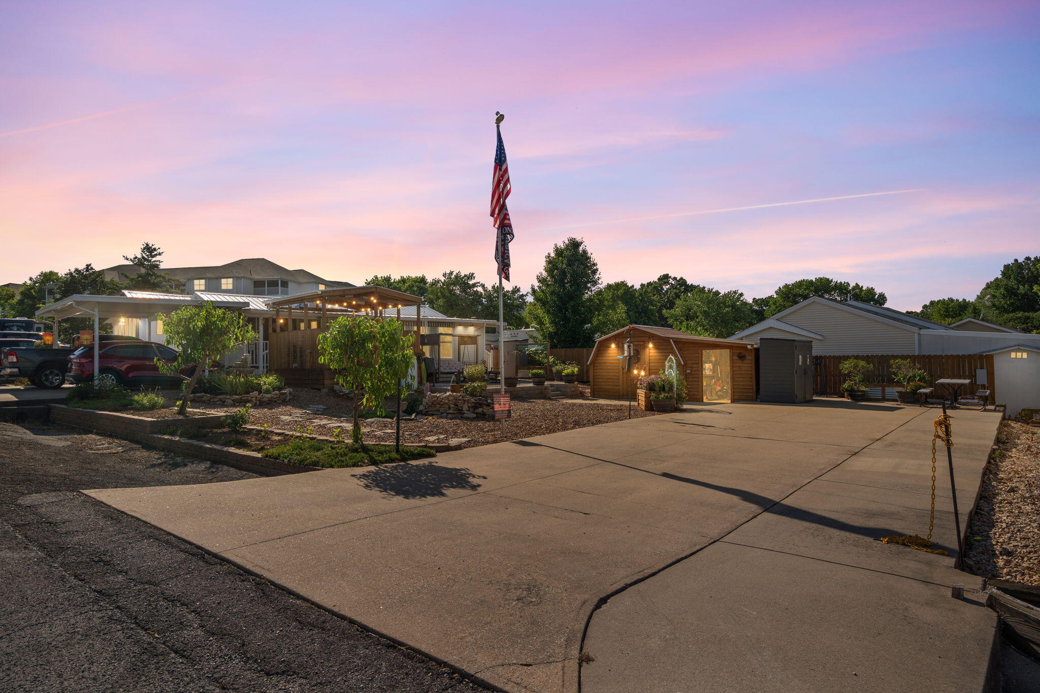 419 Monarch Drive — photo