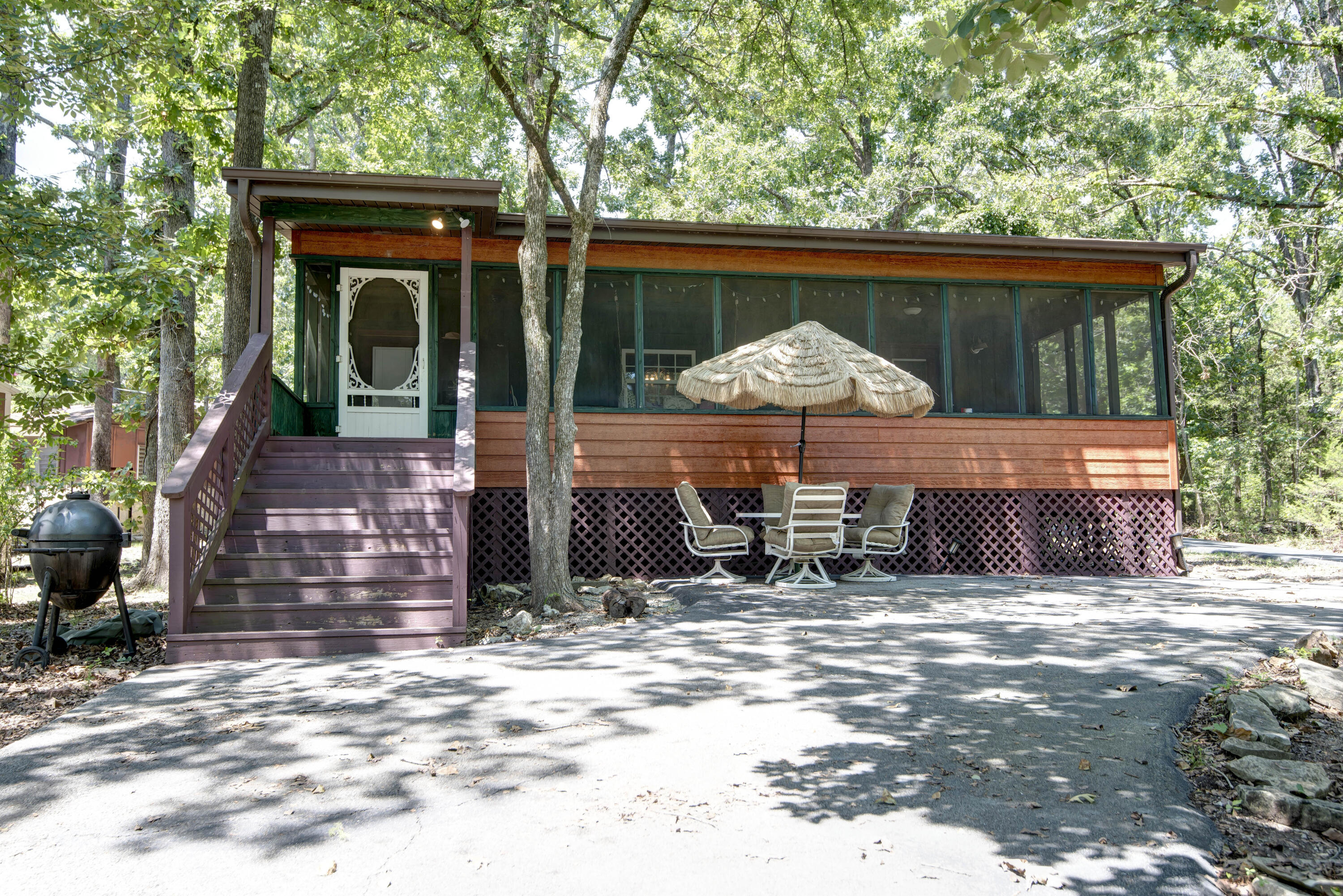 363 Sportsmans Circle — photo