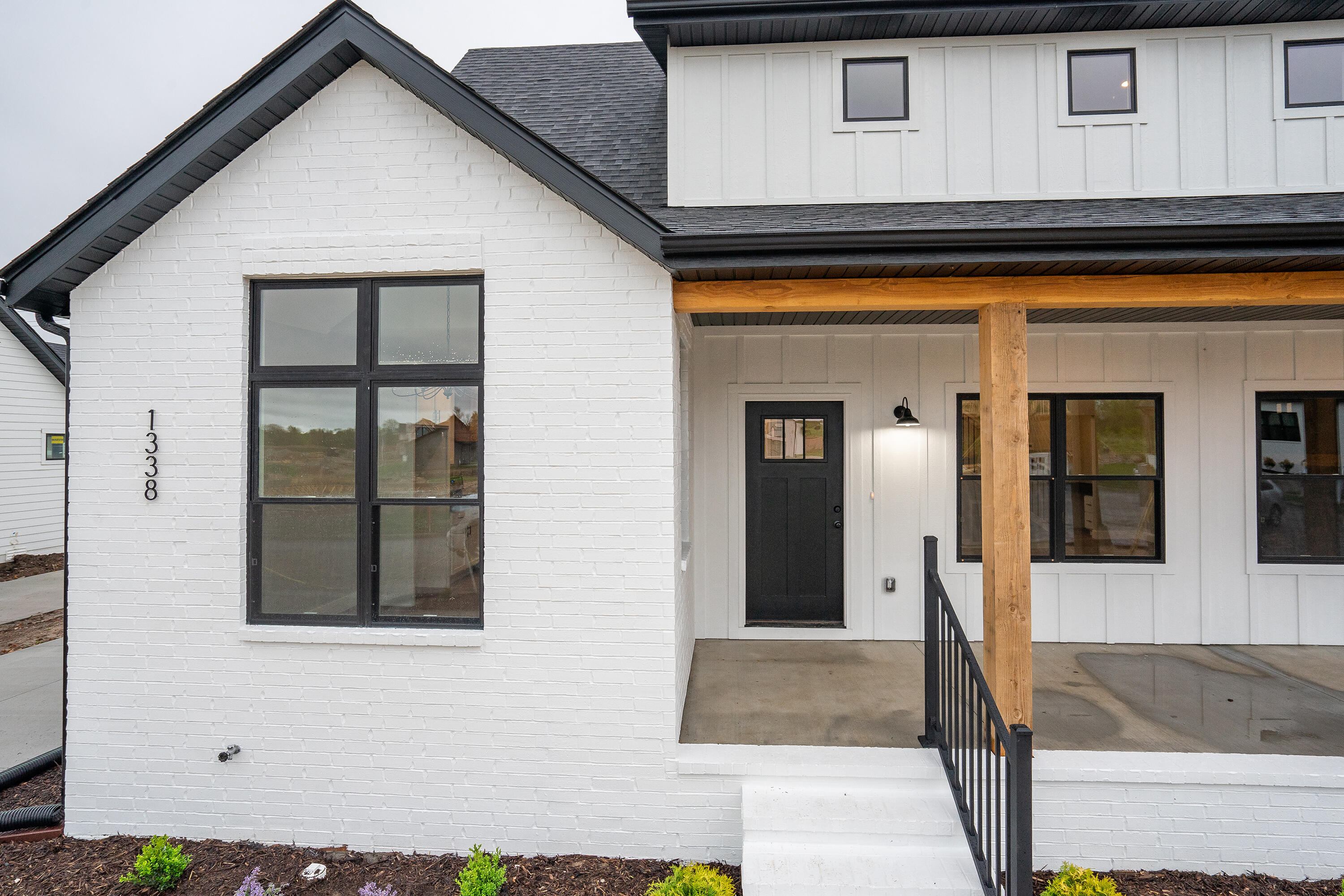 2190 E Will Street, Republic, MO 65738 — photo 2