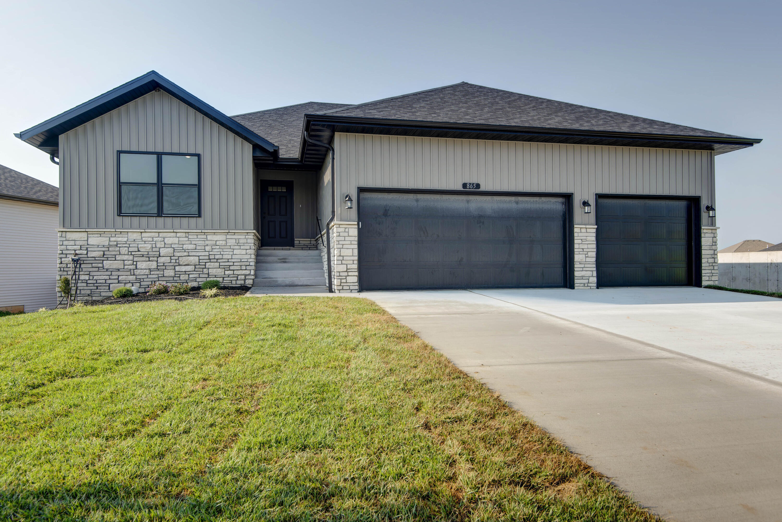 865 E Virginia Lane Lot 187 — photo