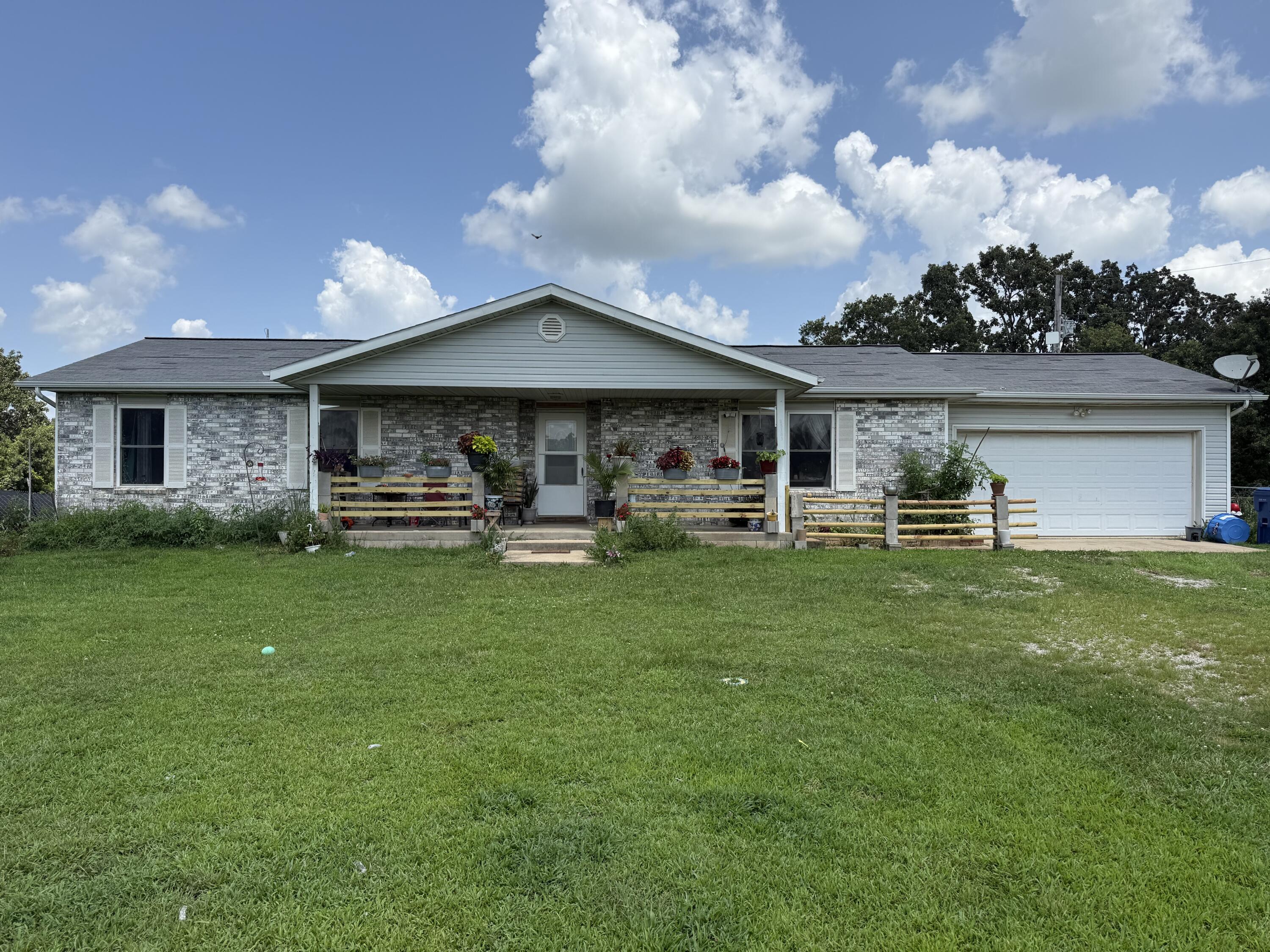 15185 Deercreek Road — photo