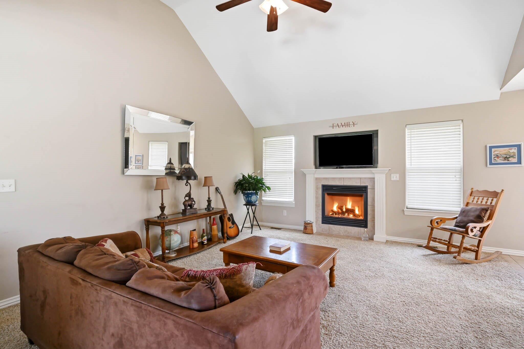 1102 E Cobblestone Drive, Ozark, MO 65721 — photo 3