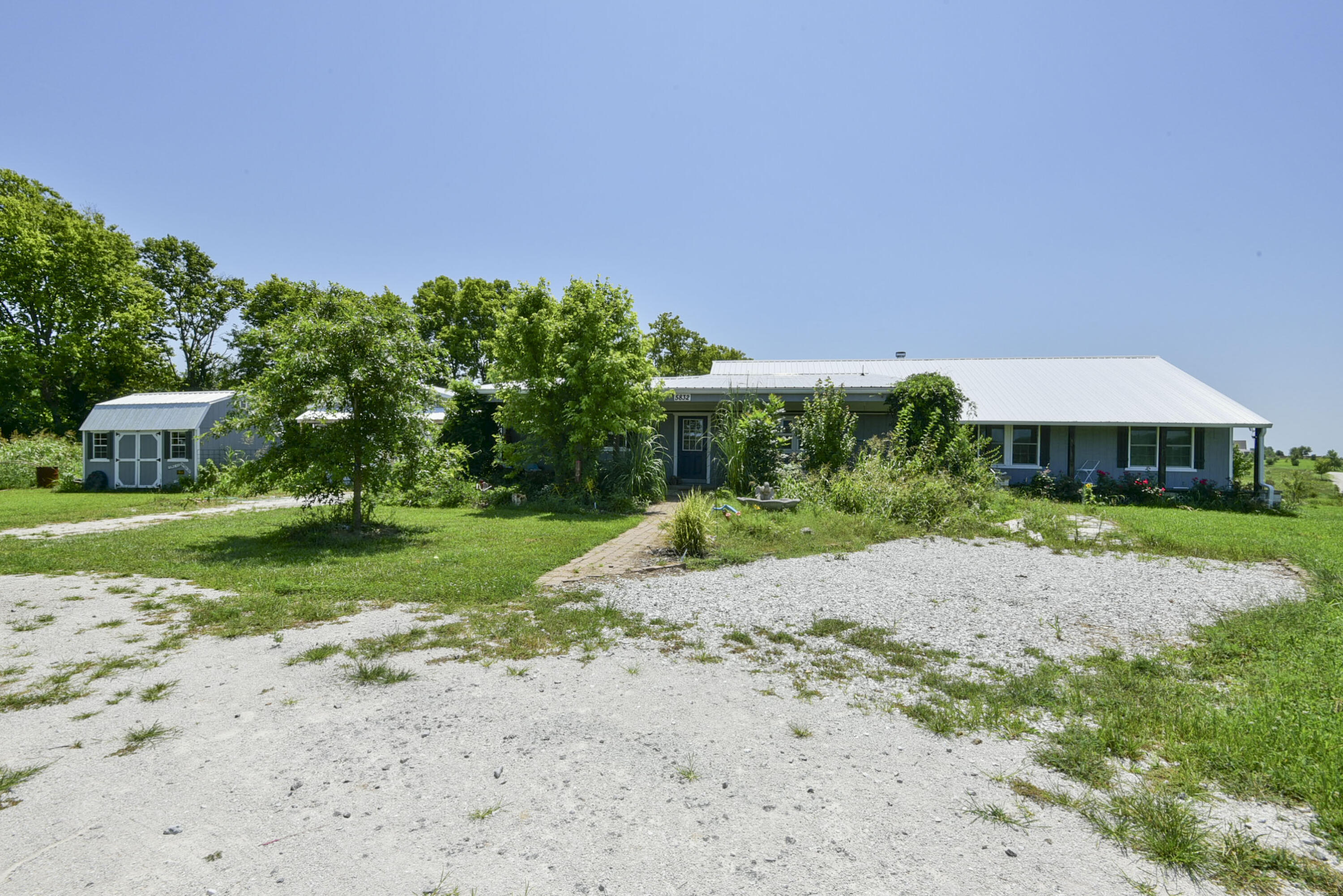 5832 S Freeman Lane — photo