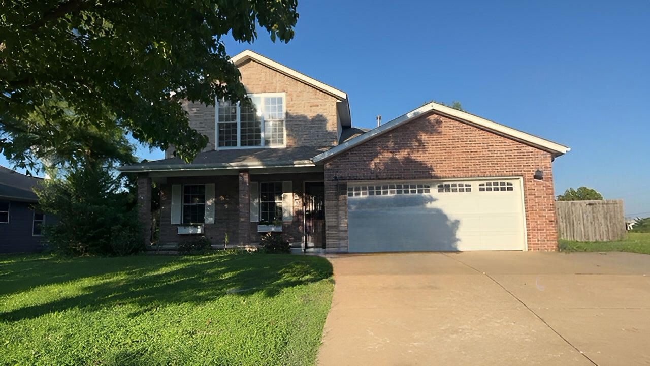 204 N Maplecrest Drive — photo