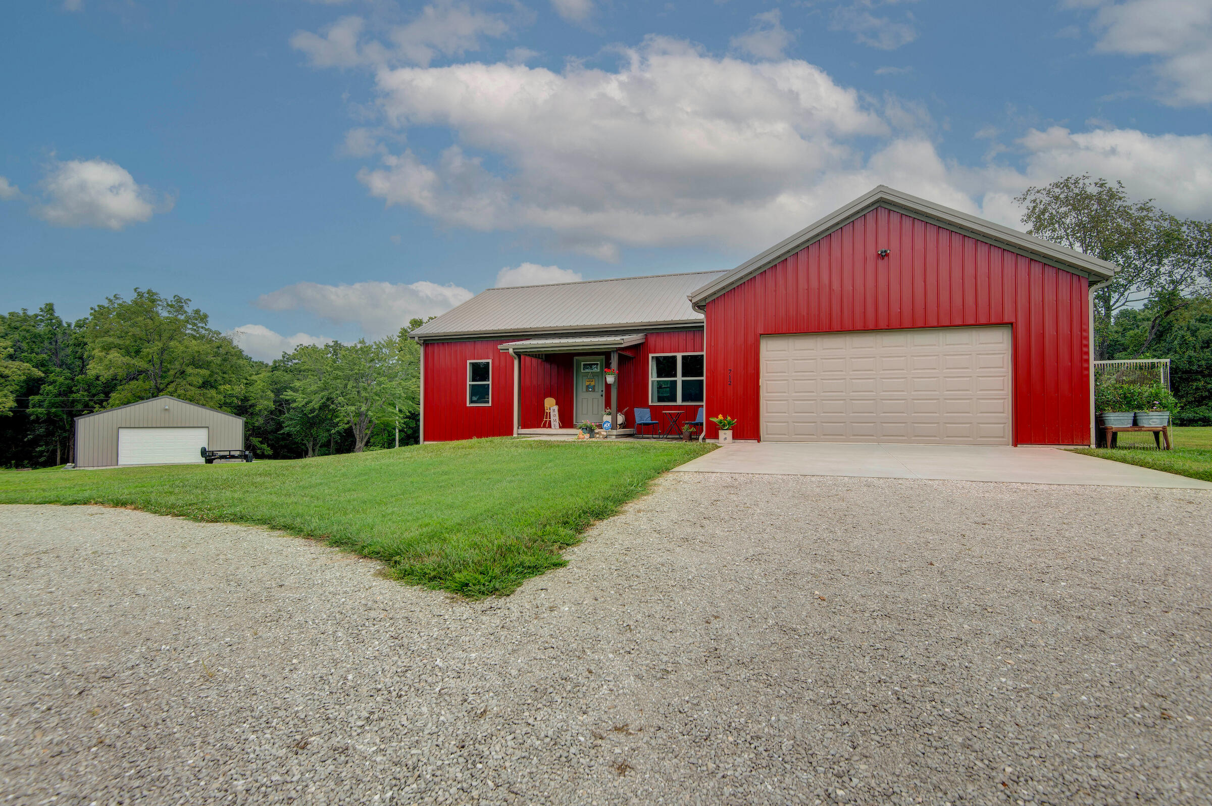 712 Birdsong Lane — photo