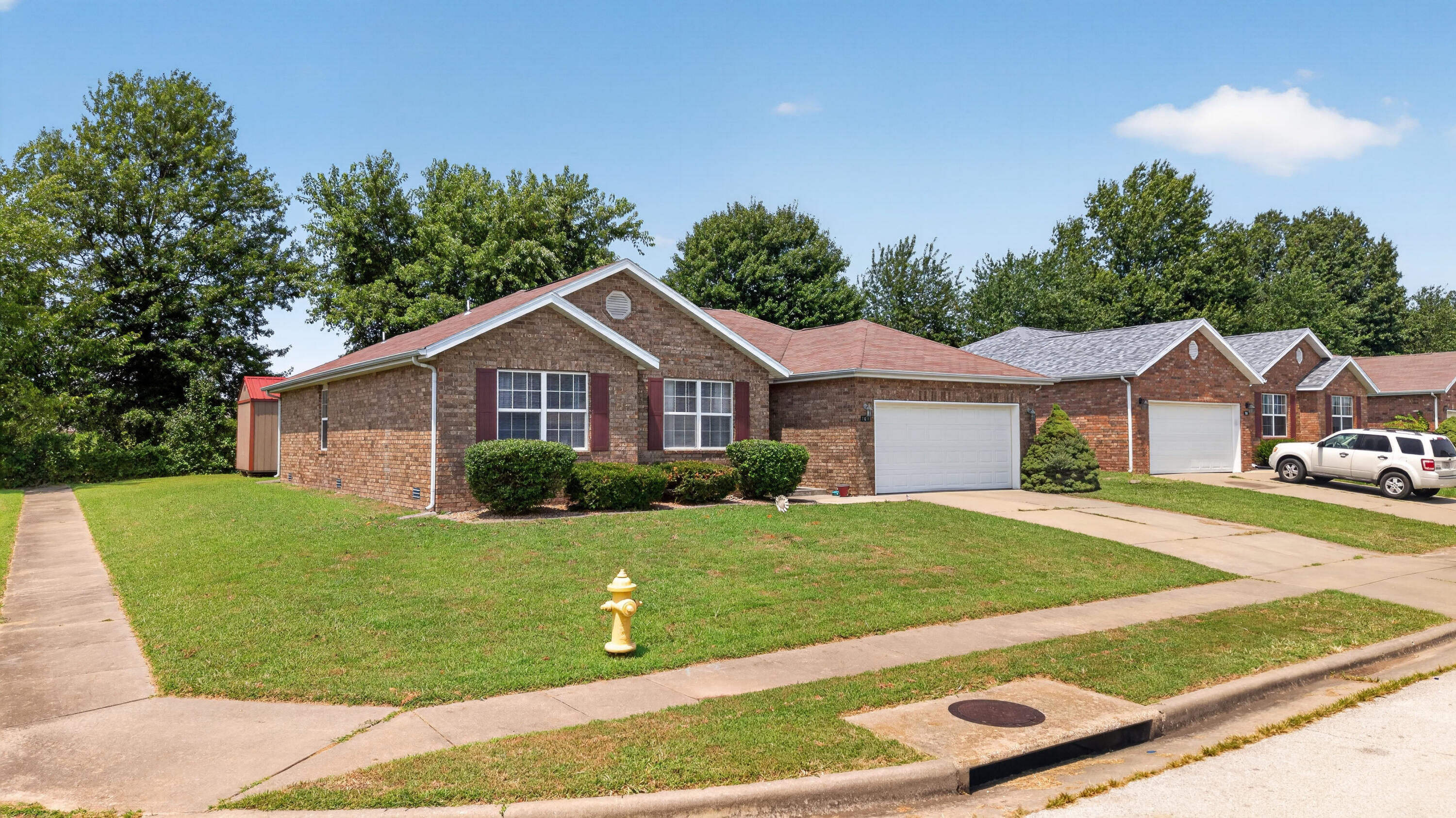 709 S Hazelnut Avenue, Springfield, MO 65802 — photo 3
