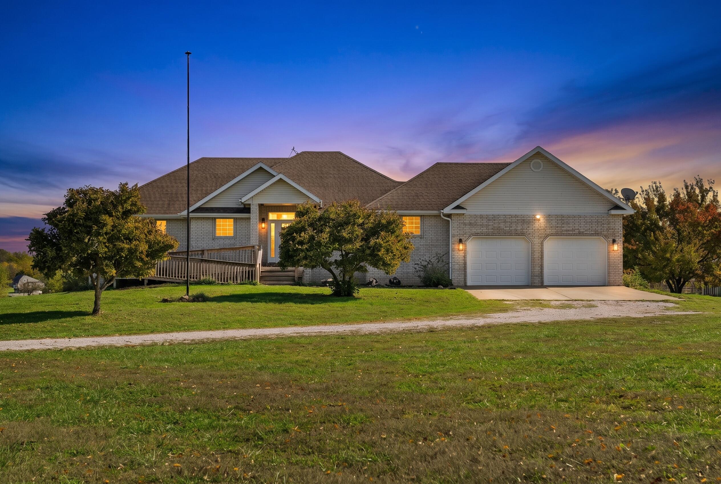 6419 Wexford Lane — photo