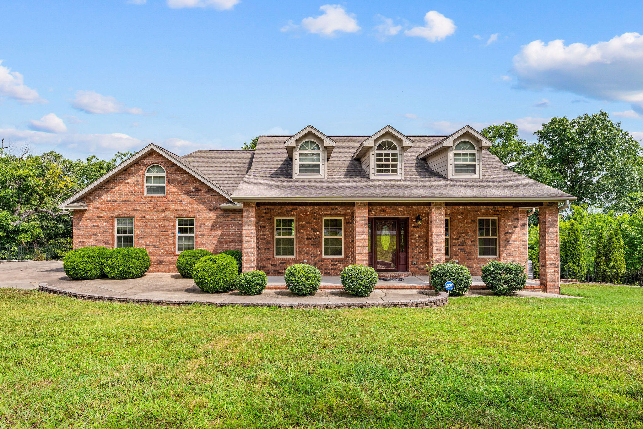 514 Rose Hill Lane — photo