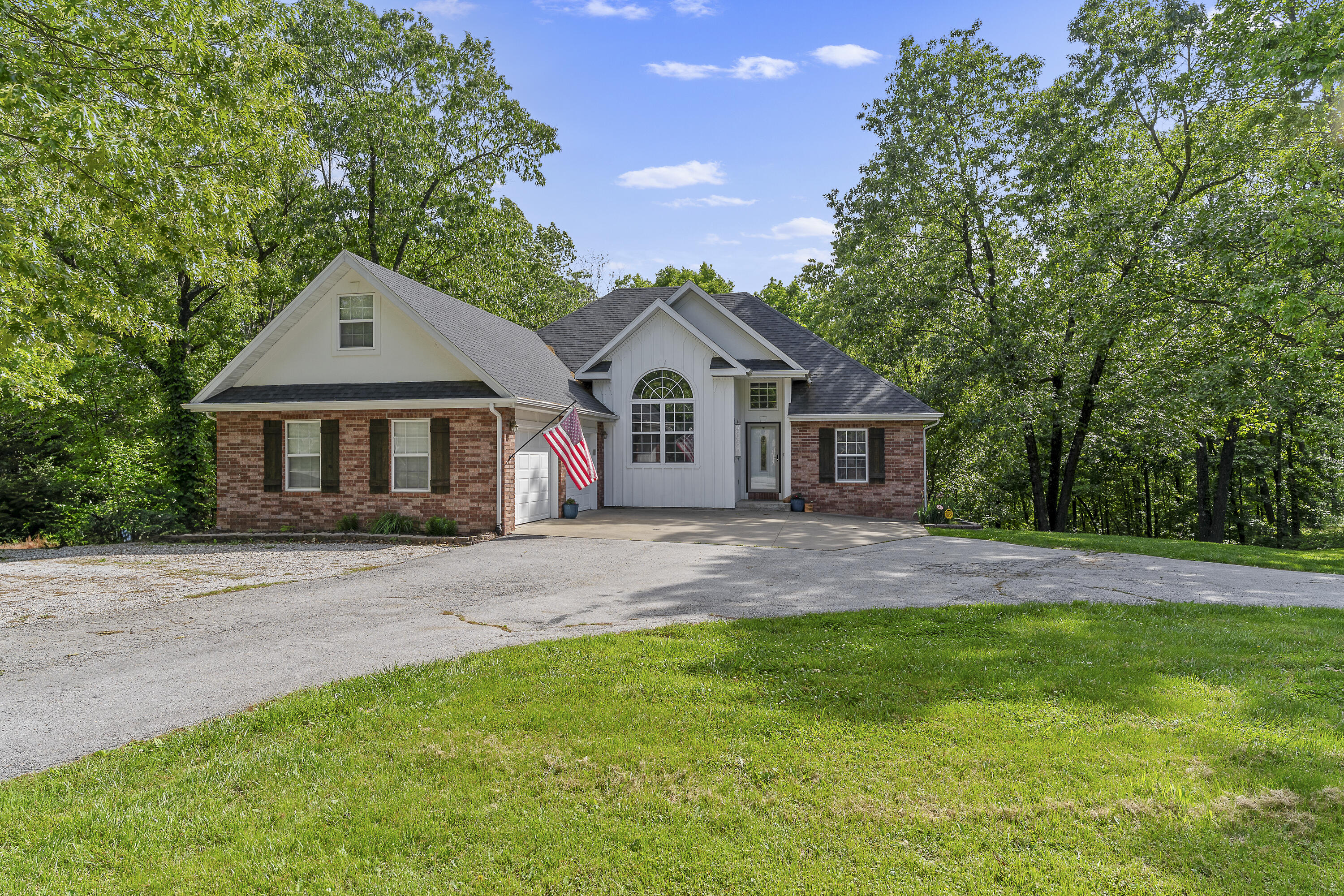 45 Stone Ridge Court — photo