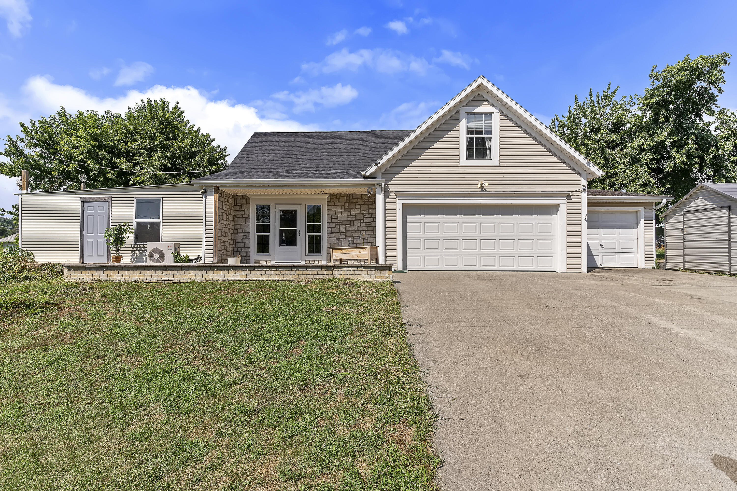 341 Dockhouse Lane — photo